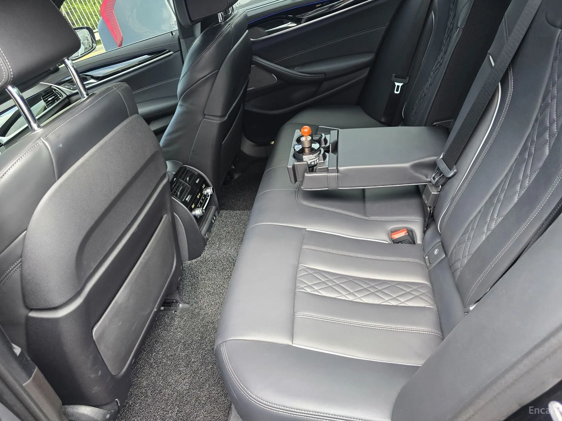 BMW 5 Series (G30) превью 4