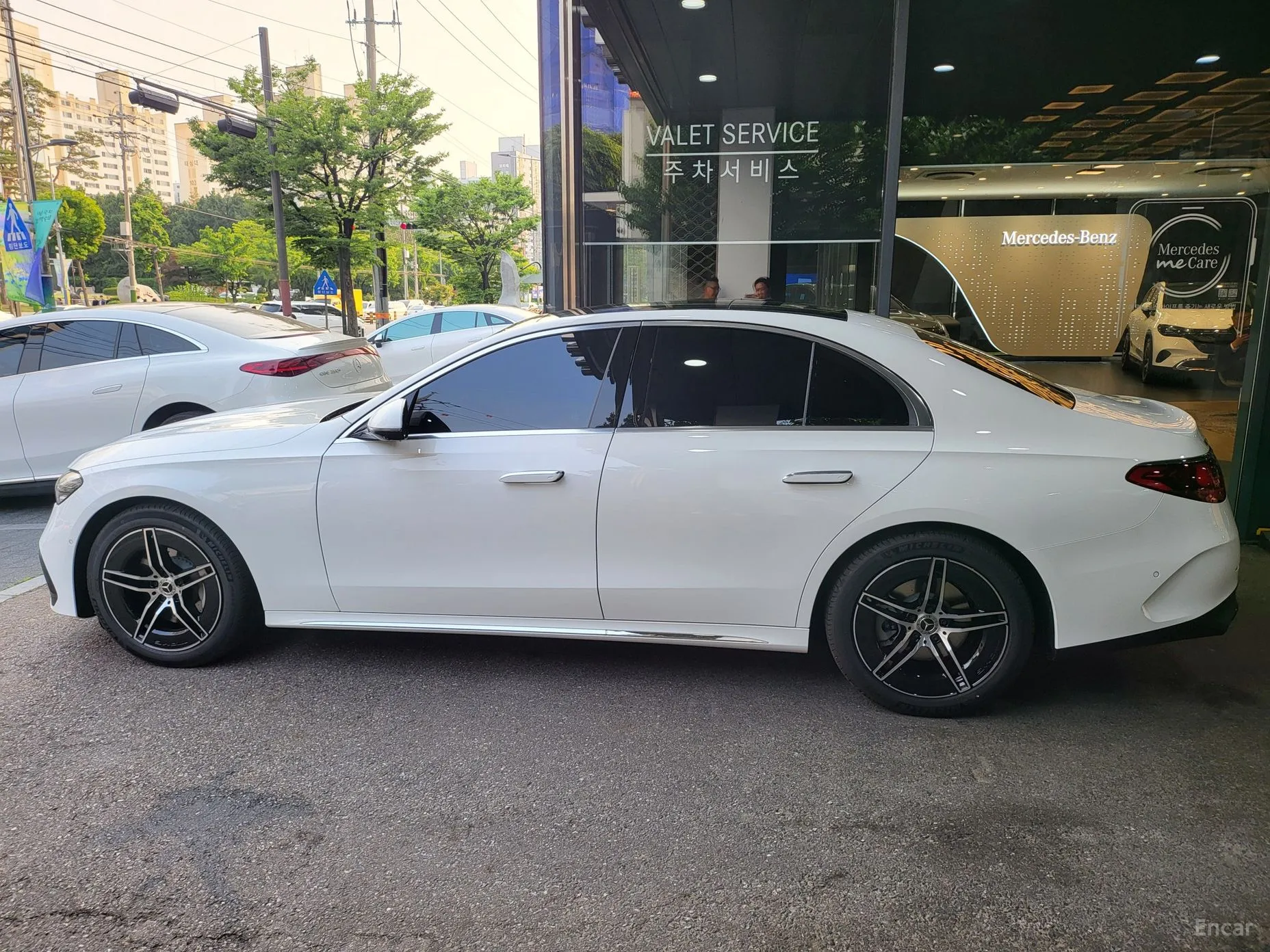 Mercedes Benz E-Class W214 превью 3