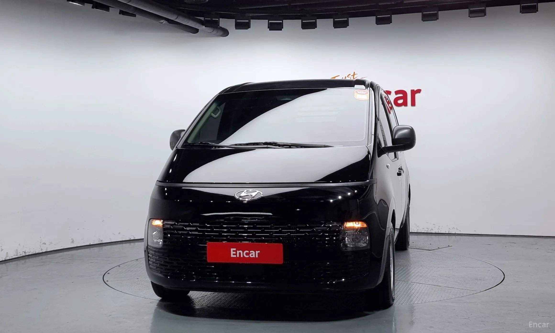 Hyundai Staria превью 2