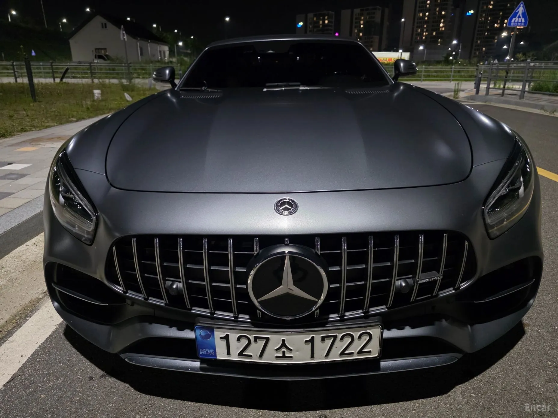 Mercedes Benz AMG GT