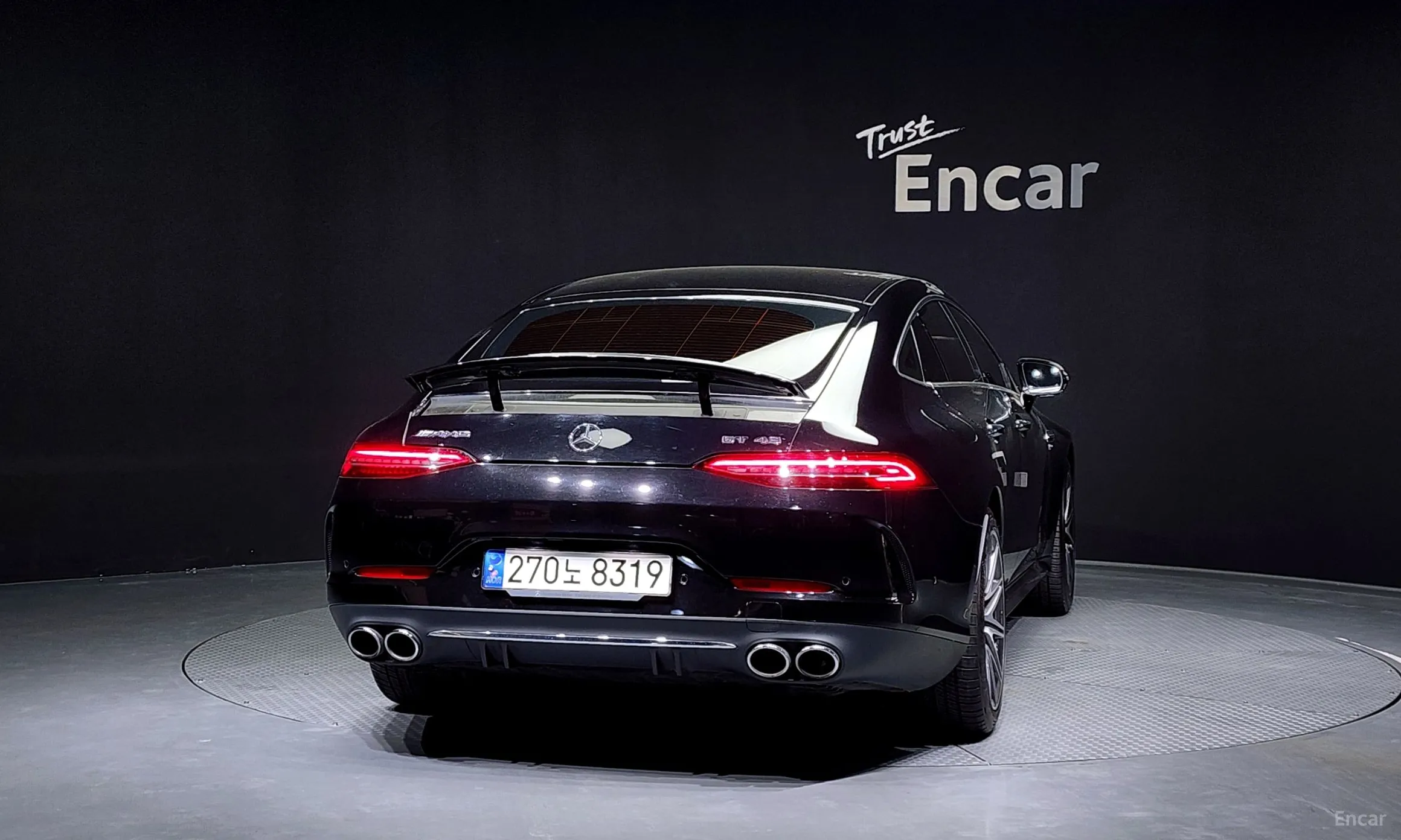 Mercedes Benz AMG GT превью 3