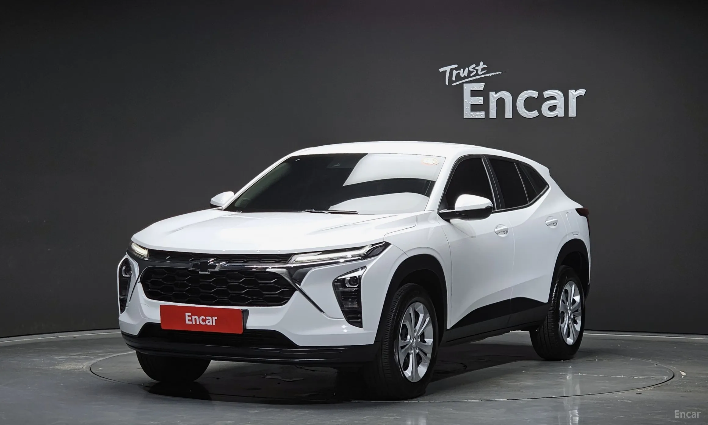 Trax Crossover