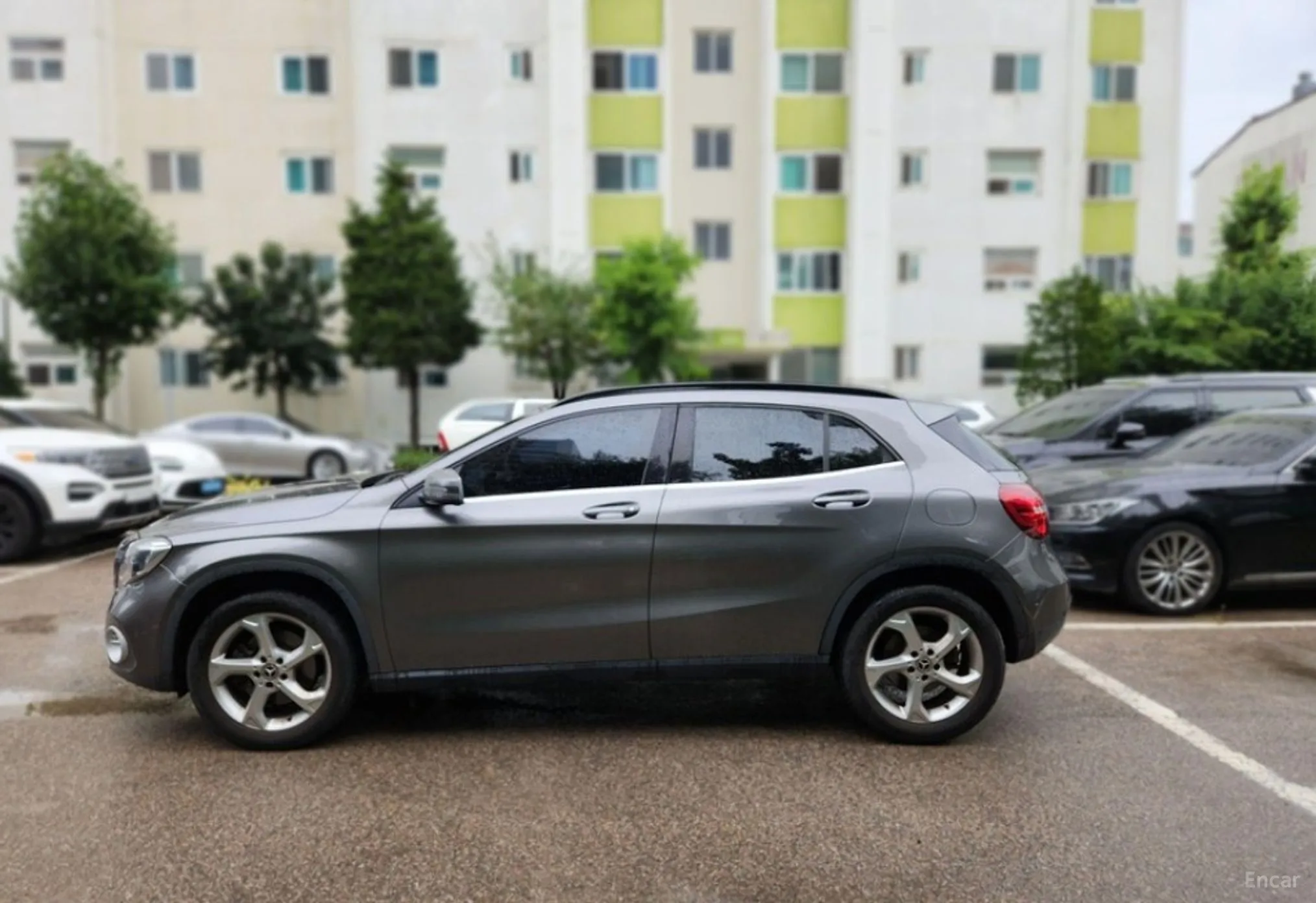 Mercedes Benz GLA-Class X156