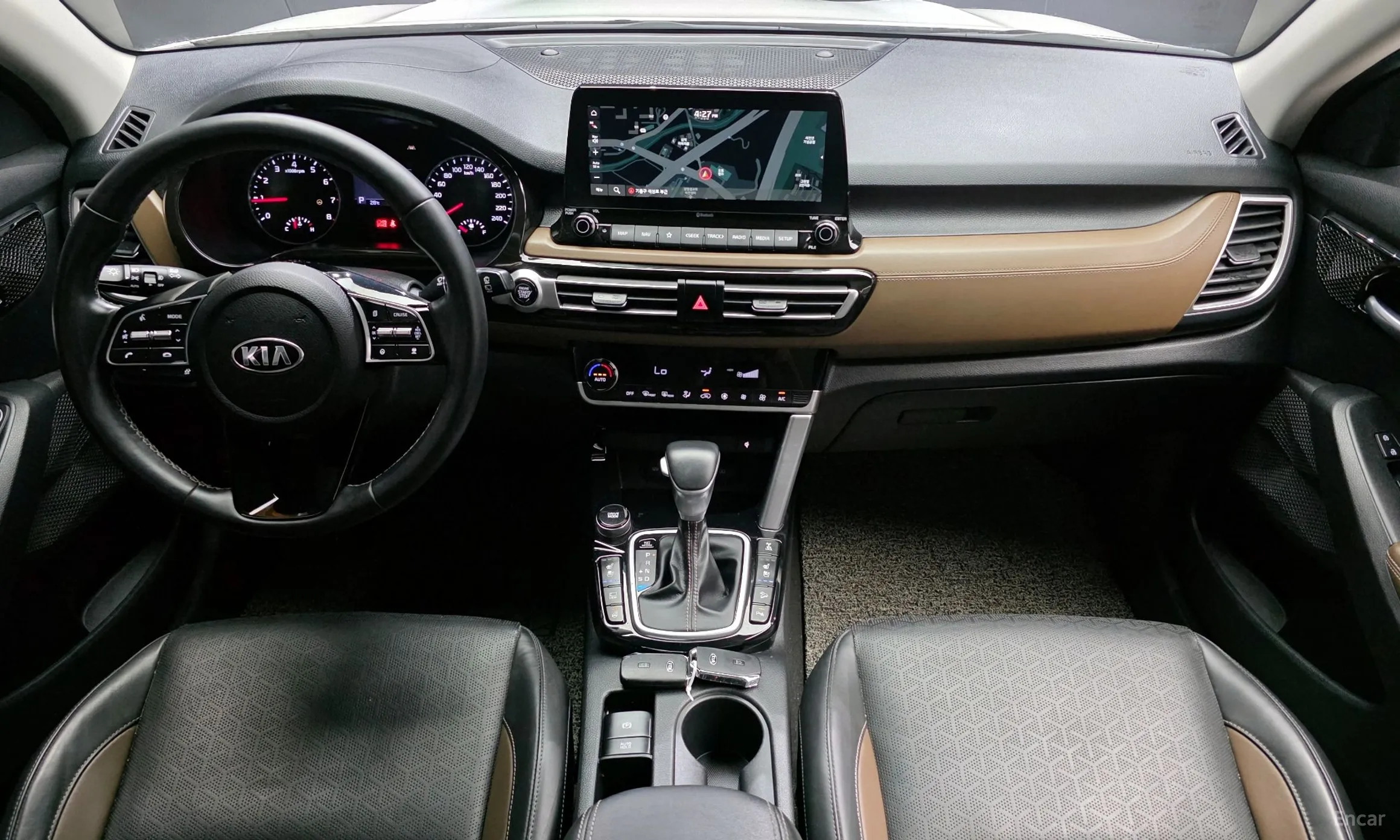 Kia Seltos превью 4