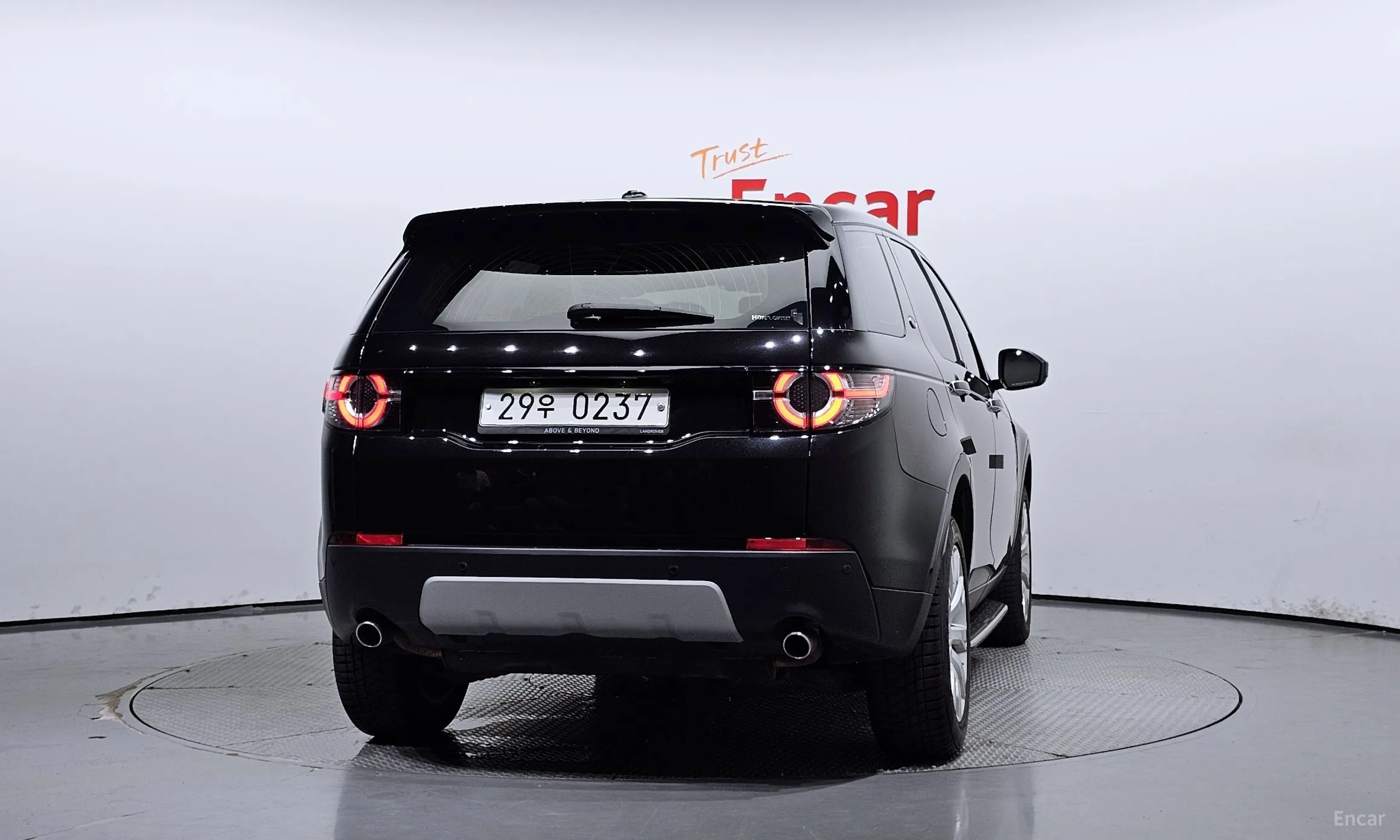 Land Rover Discovery Sports превью 3