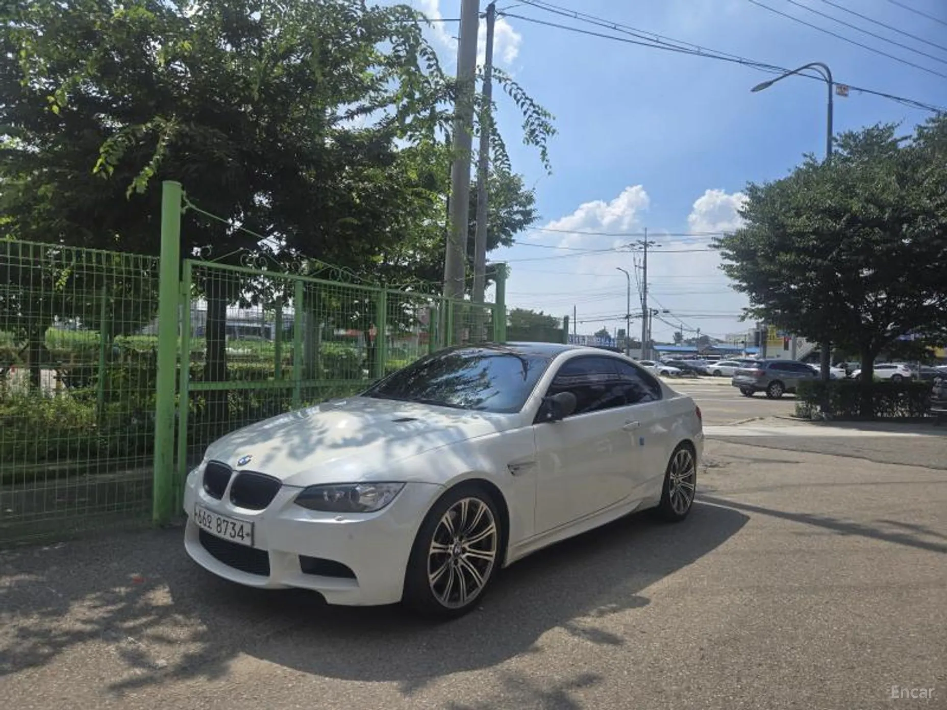 BMW M3 (E90)