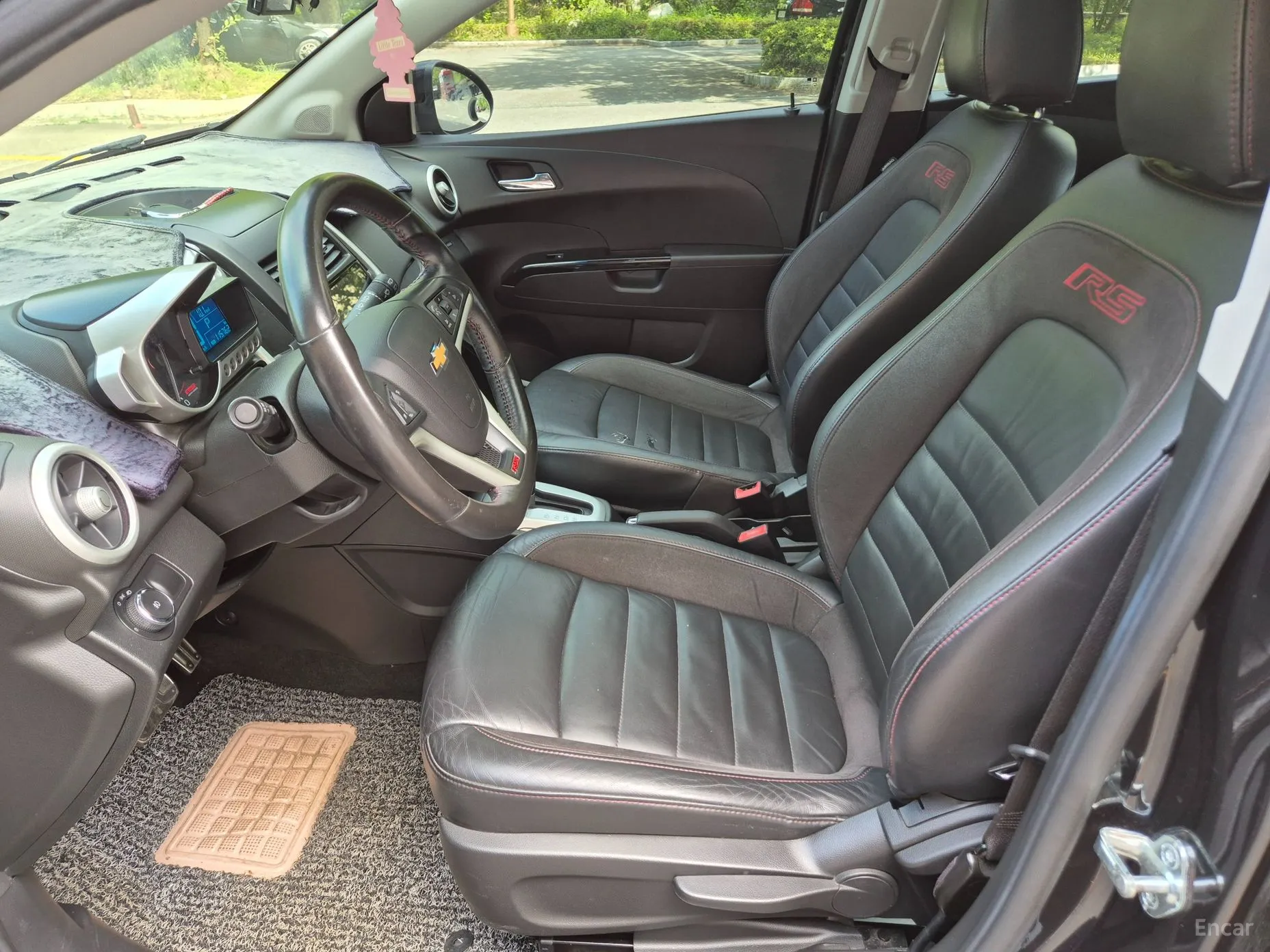 Chevrolet (GM Daewoo) Aveo Hatchback превью 4