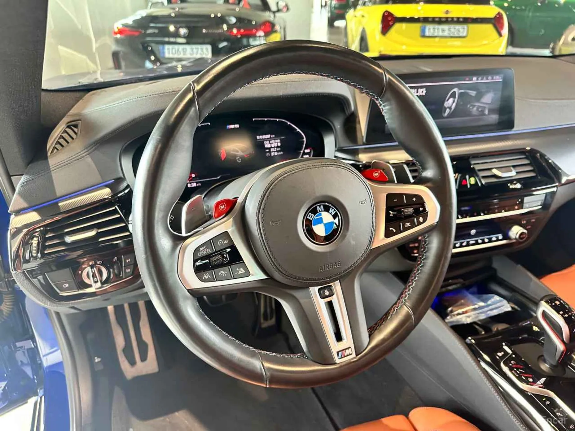 BMW M5 (F90) превью 4