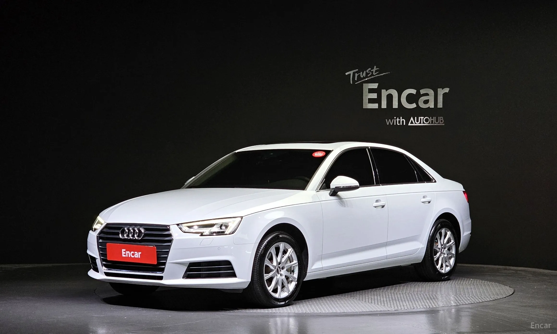 Audi A4 (B9)
