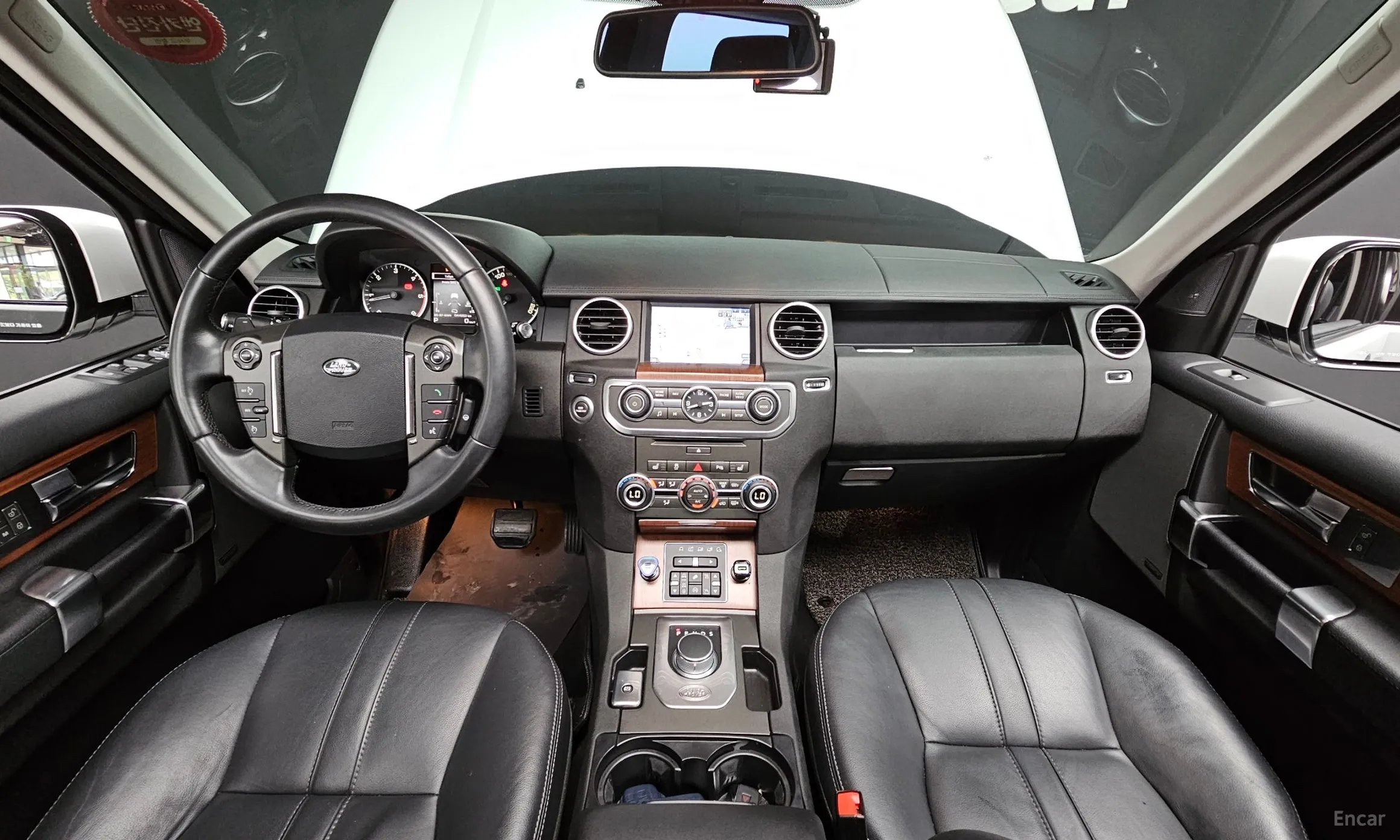 Land Rover Discovery 4 превью 4