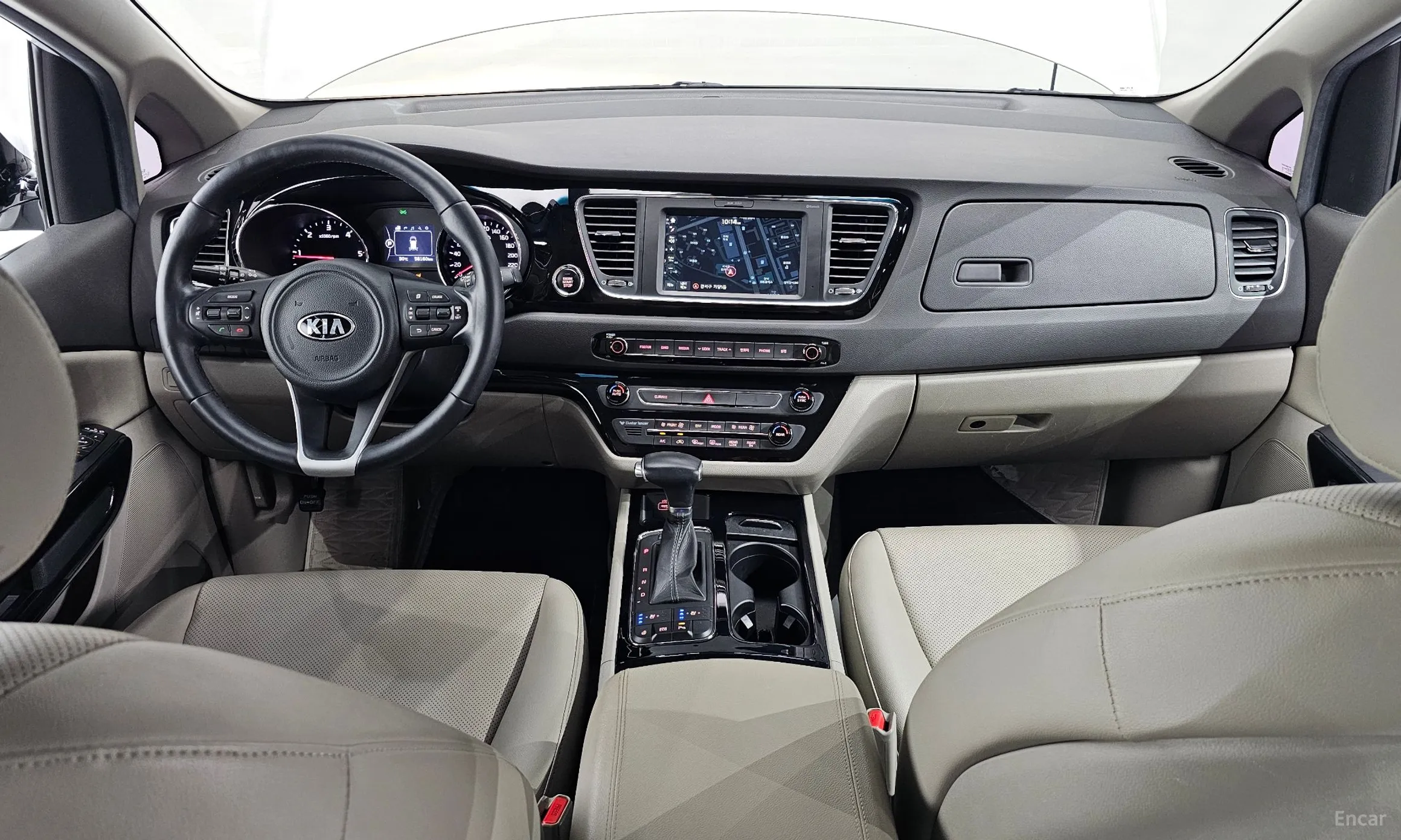 Kia Carnival превью 4