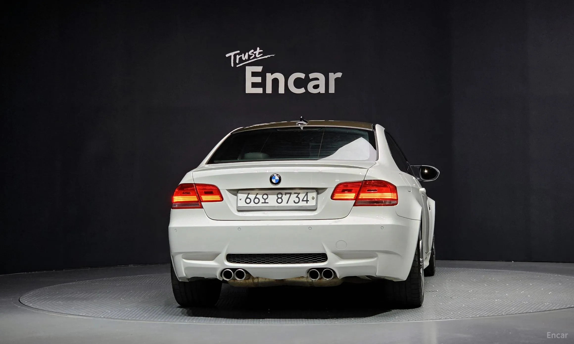 BMW M3 (E90) превью 3