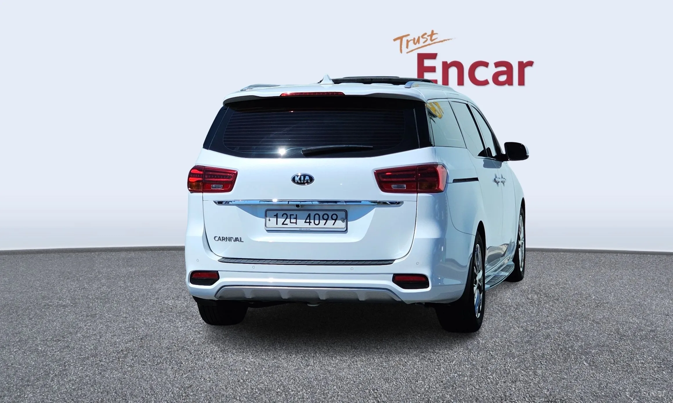 Kia Carnival превью 3