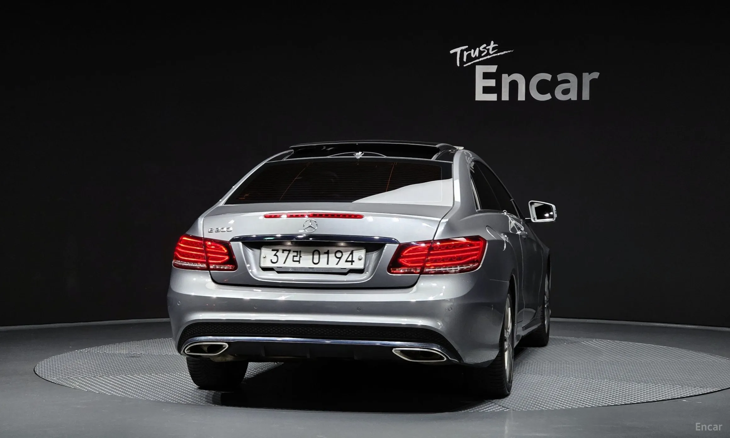 Mercedes Benz E-Class W212 превью 3