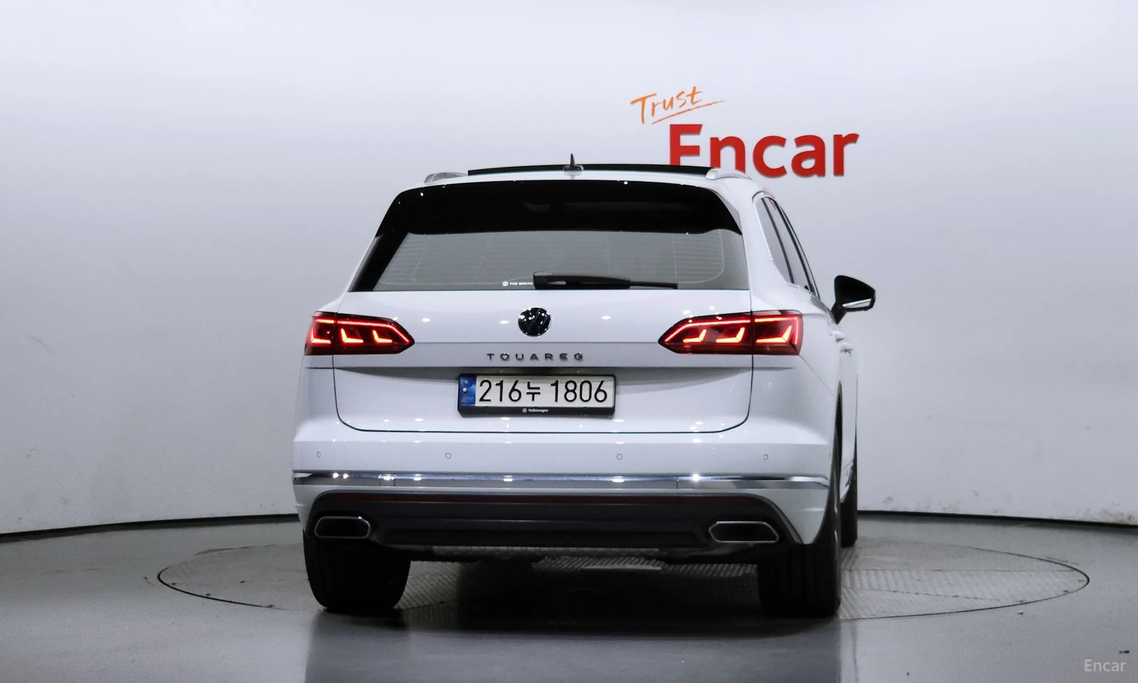 Volkswagen Touareg 3rd Generation превью 3