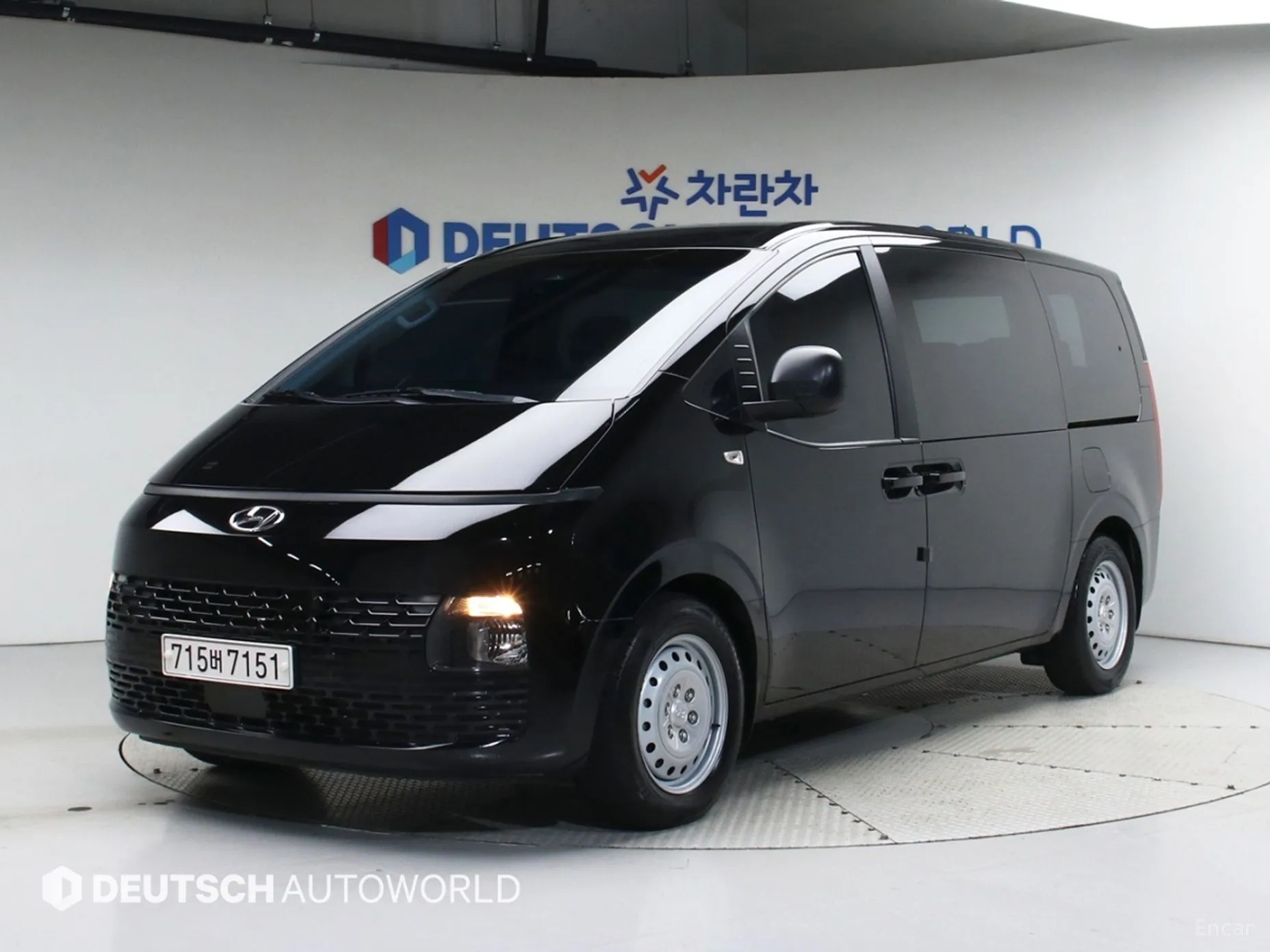 Hyundai Staria превью 2