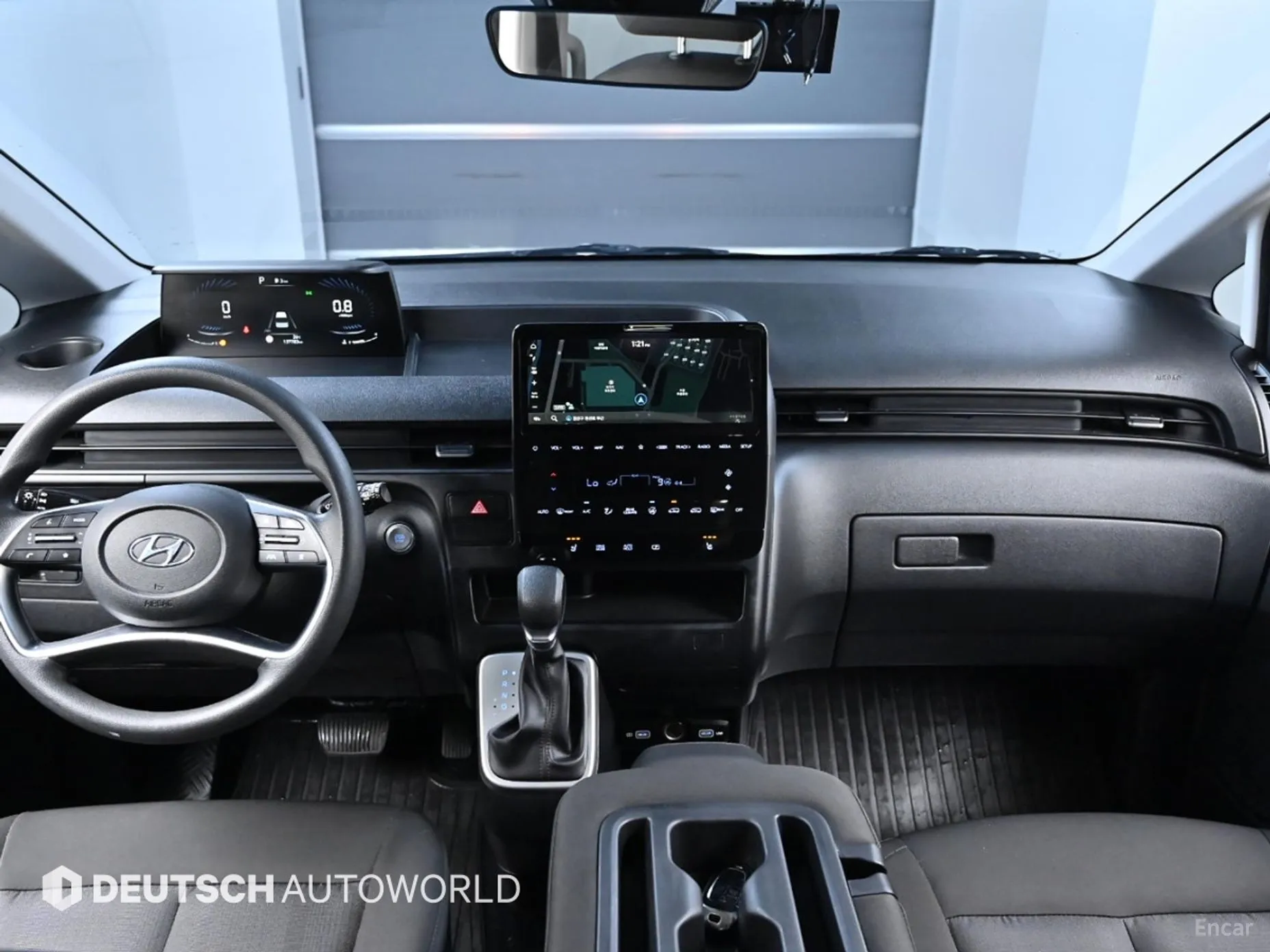 Hyundai Staria превью 4