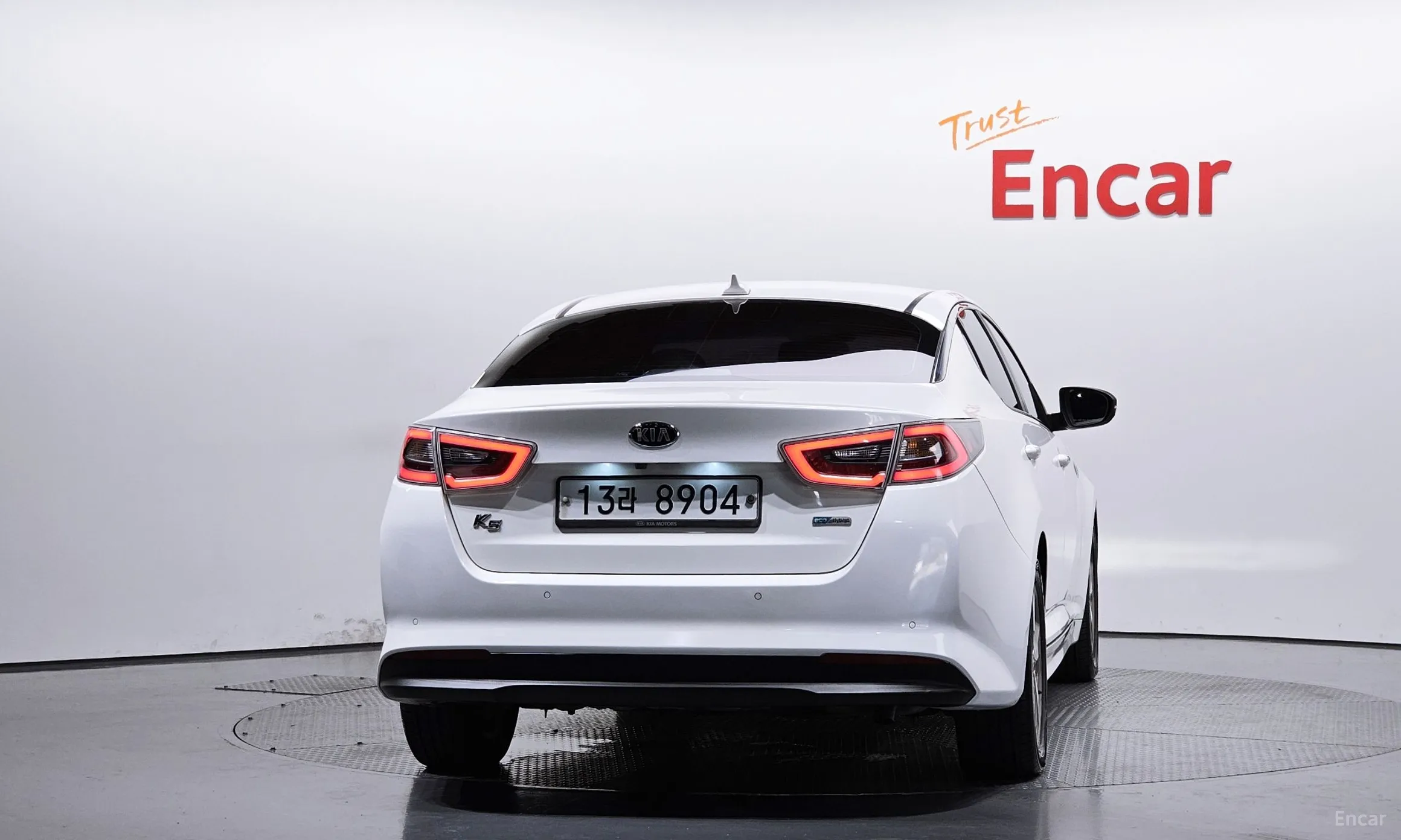 Kia K5 Hybrid превью 3
