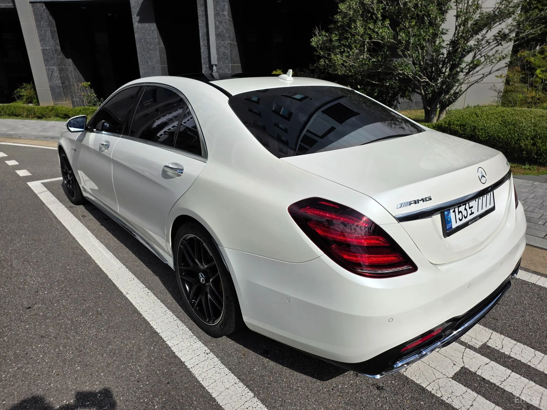 Mercedes Benz S-Class W222