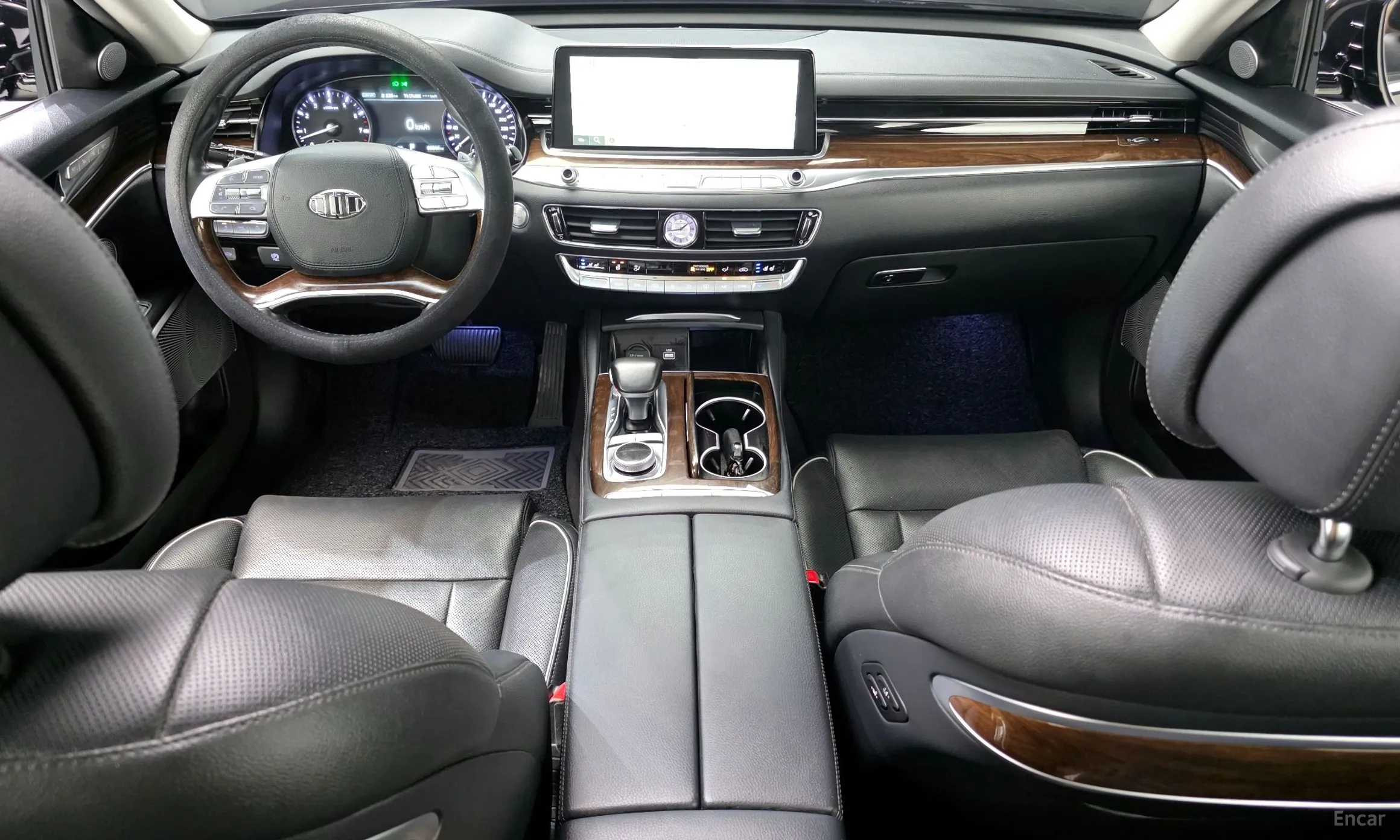 Kia K9 превью 4