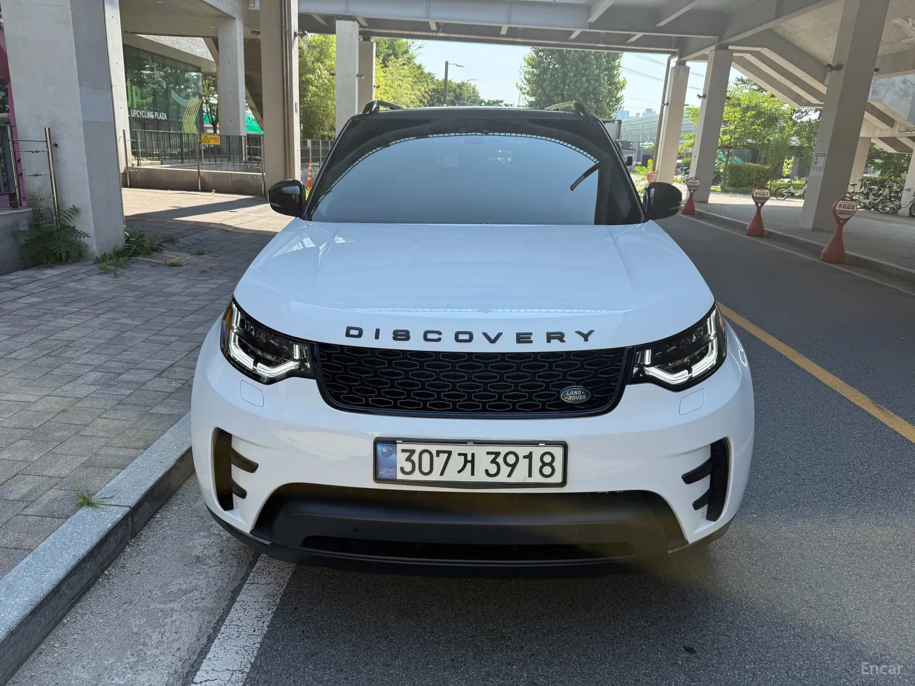 Land Rover Discovery 5 превью 2
