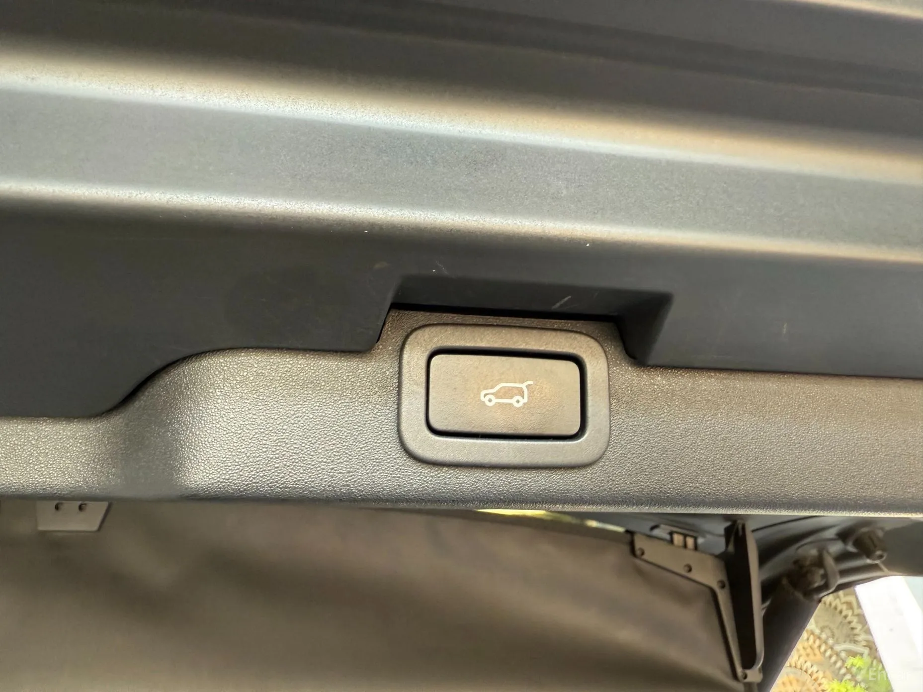 Land Rover Discovery 5 превью 20