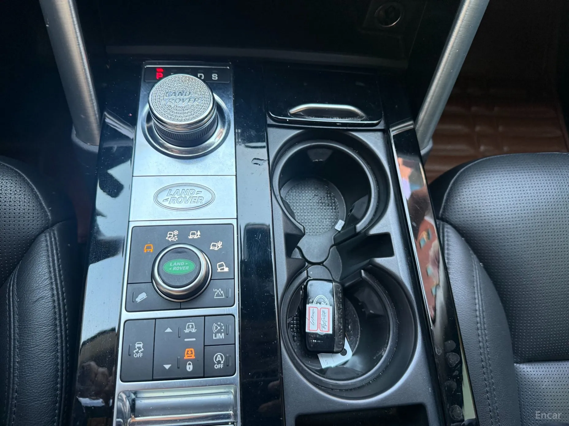 Land Rover Discovery 5 превью 8