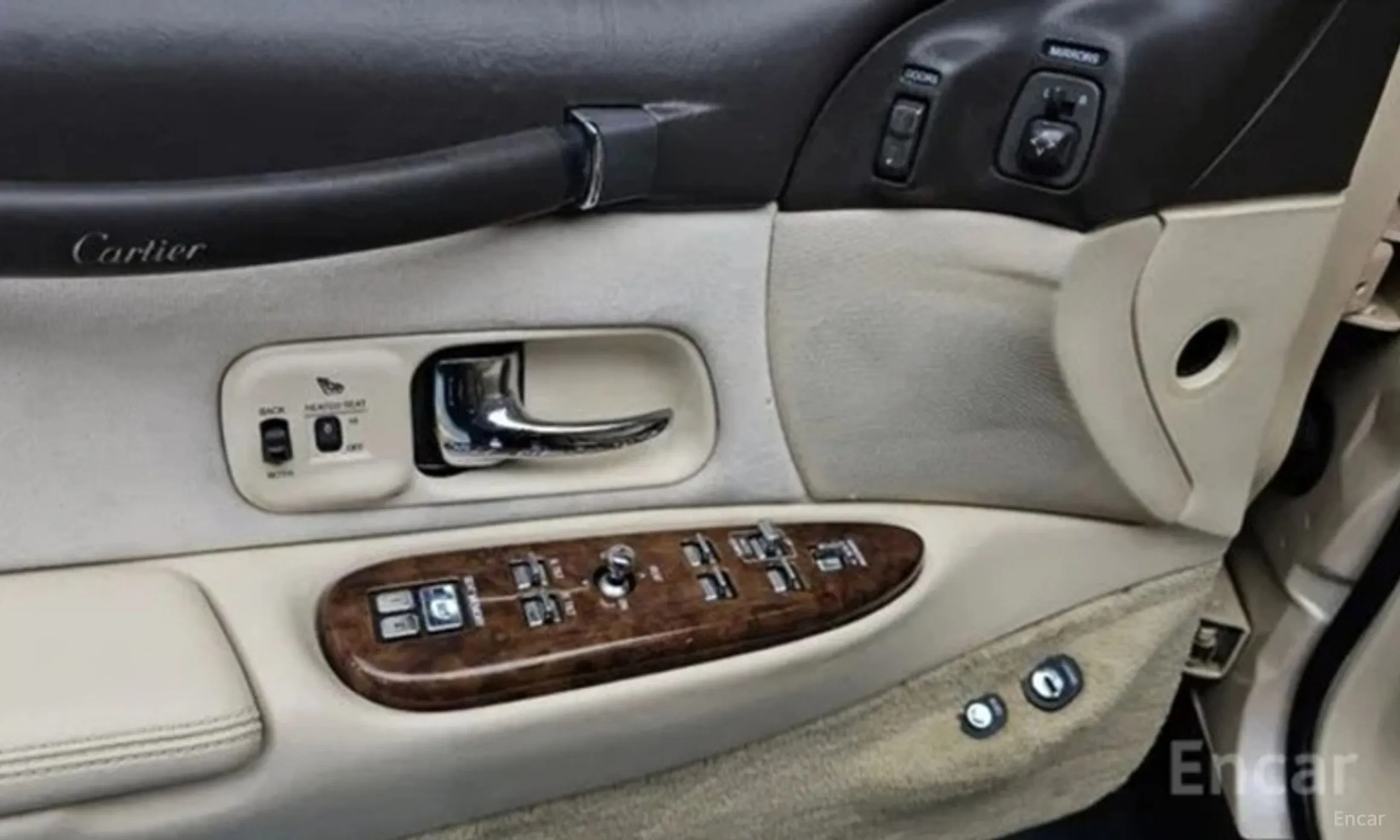 Lincoln Towncar превью 18