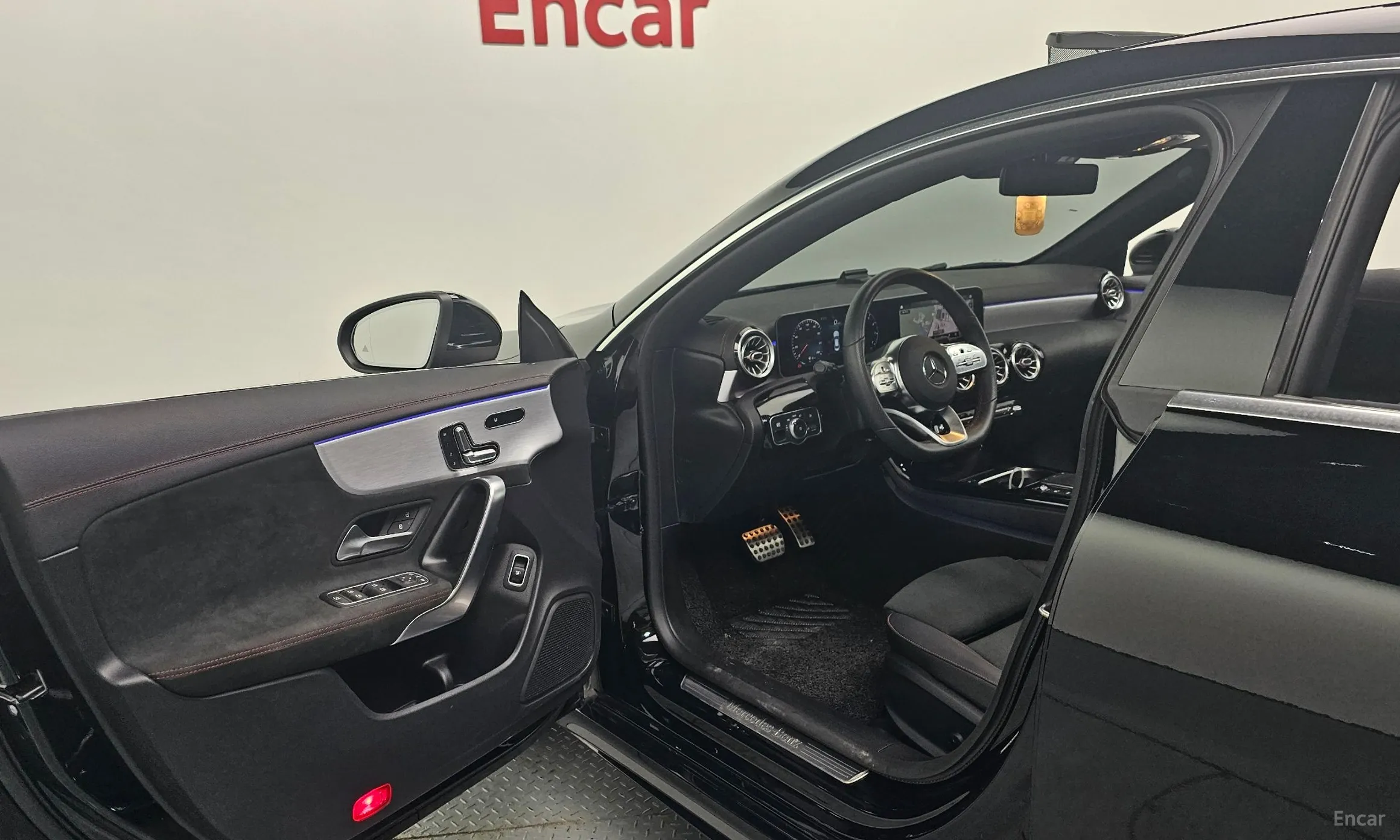 Mercedes Benz CLA-Class C118 превью 10