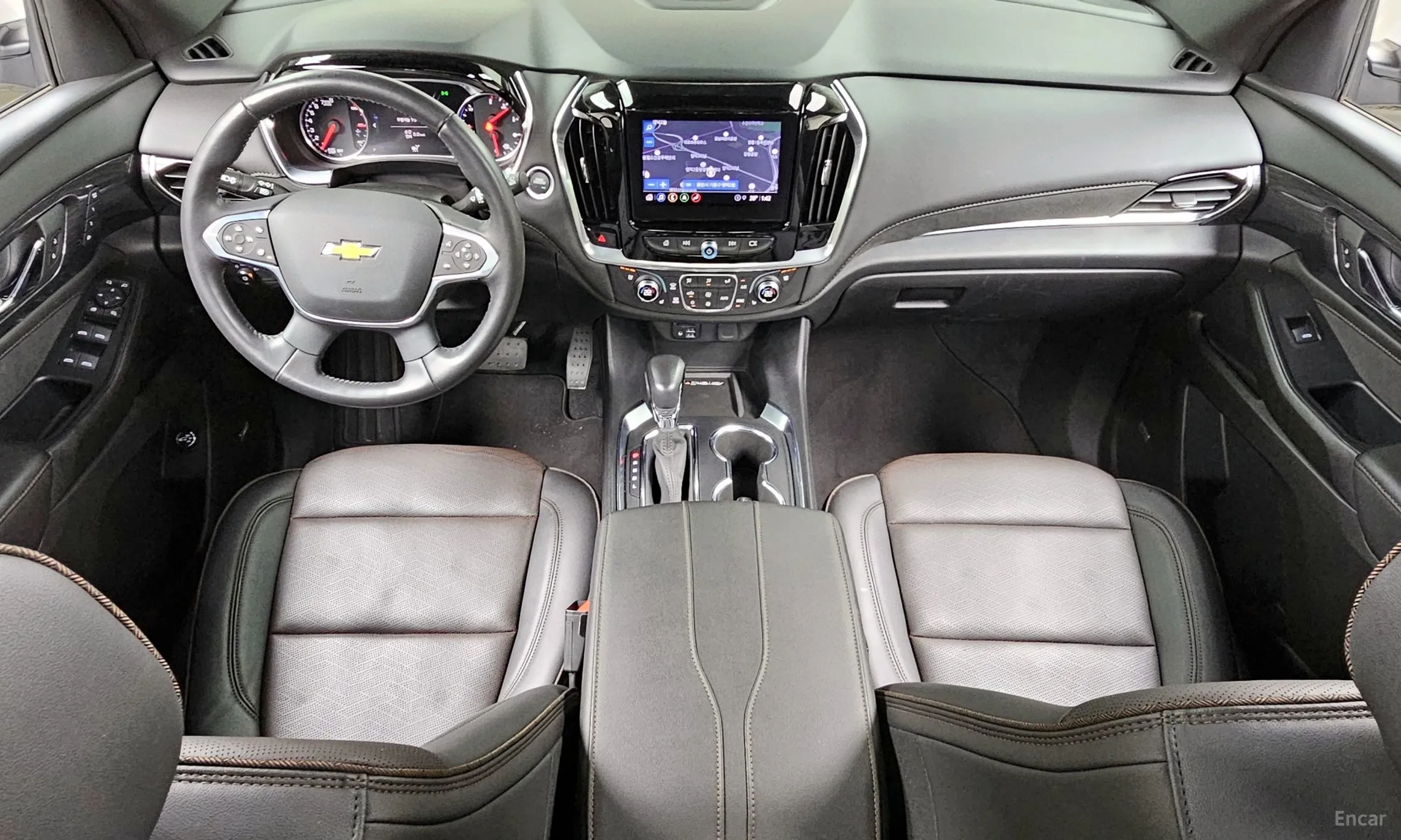 Chevrolet (GM Daewoo) Traverse превью 4
