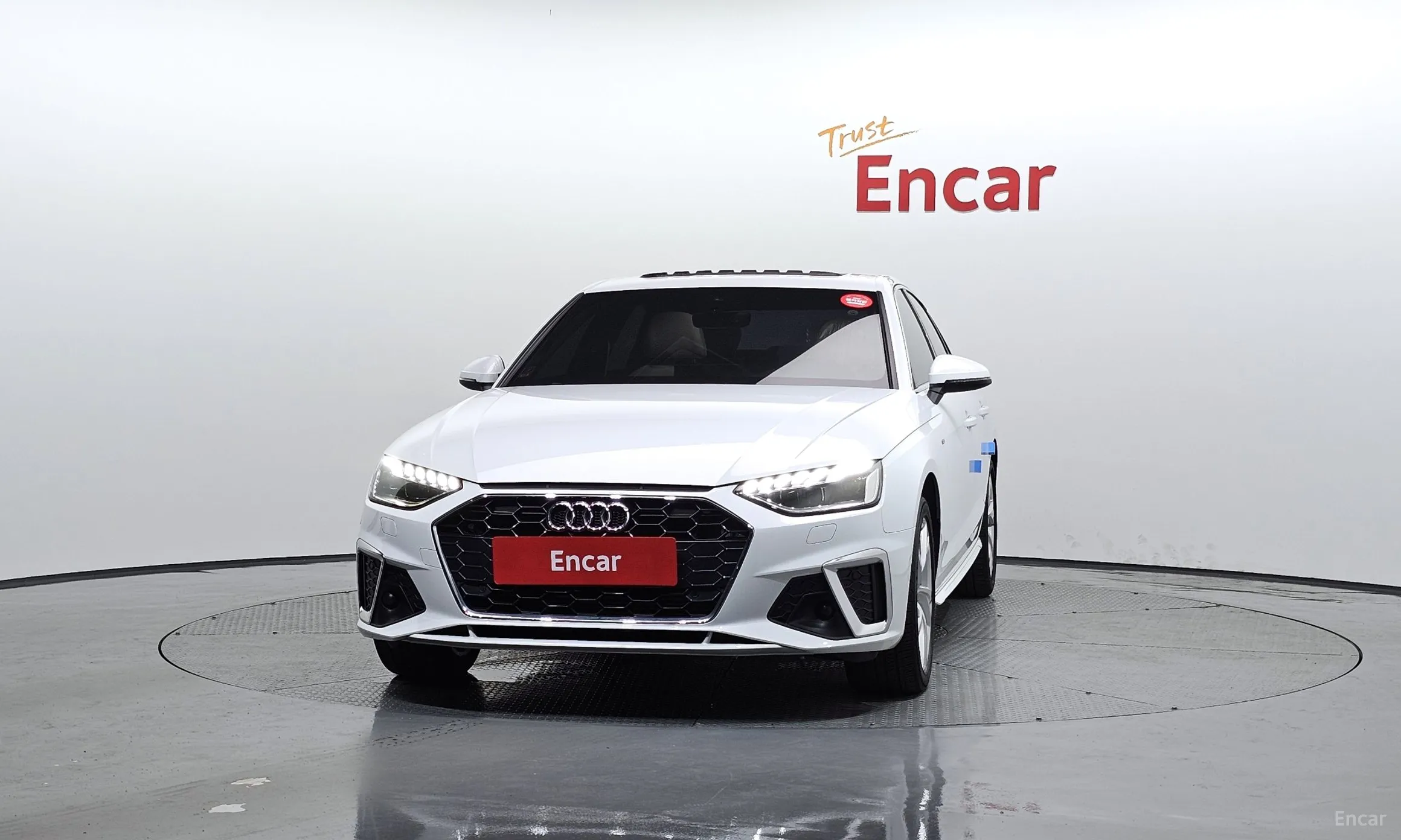 Audi A4 (B9) превью 3