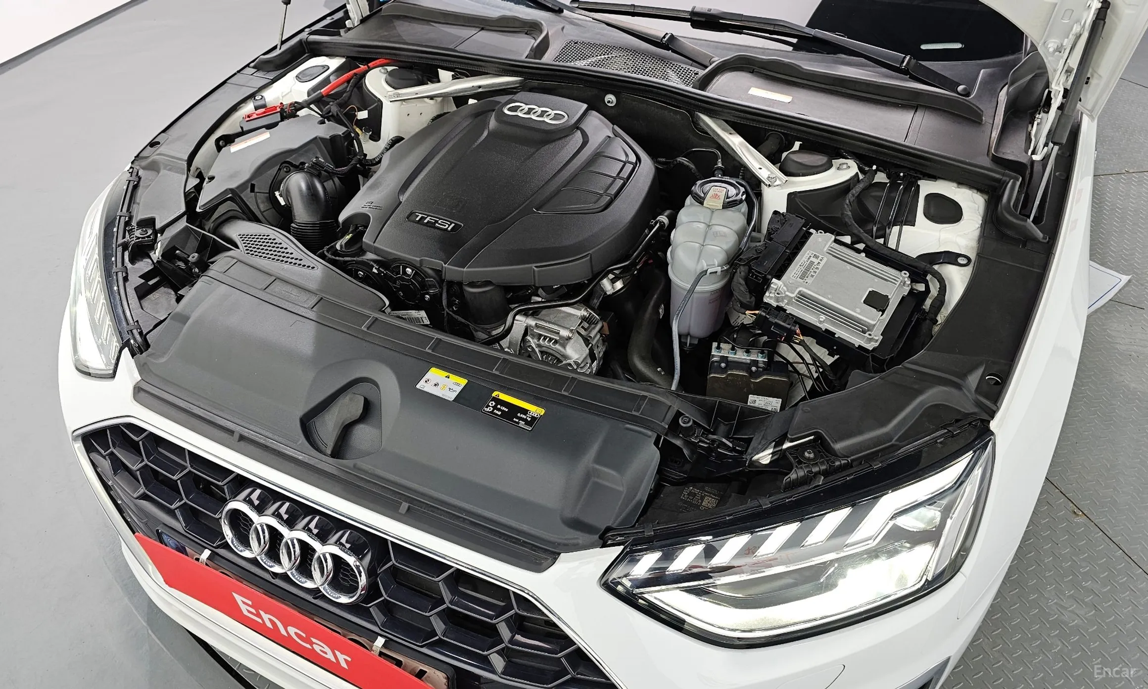 Audi A4 (B9) превью 6