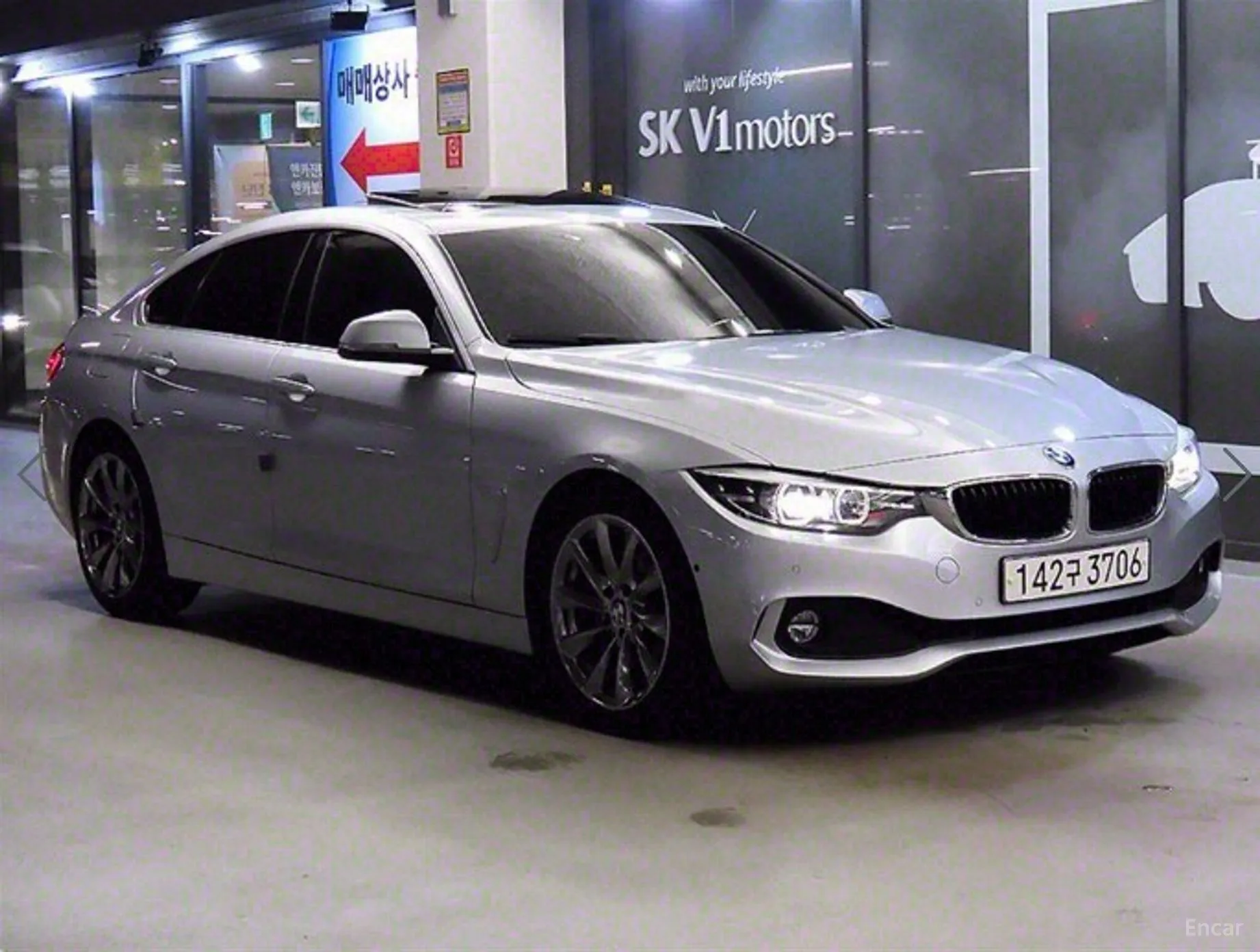 Series 4 (F32)