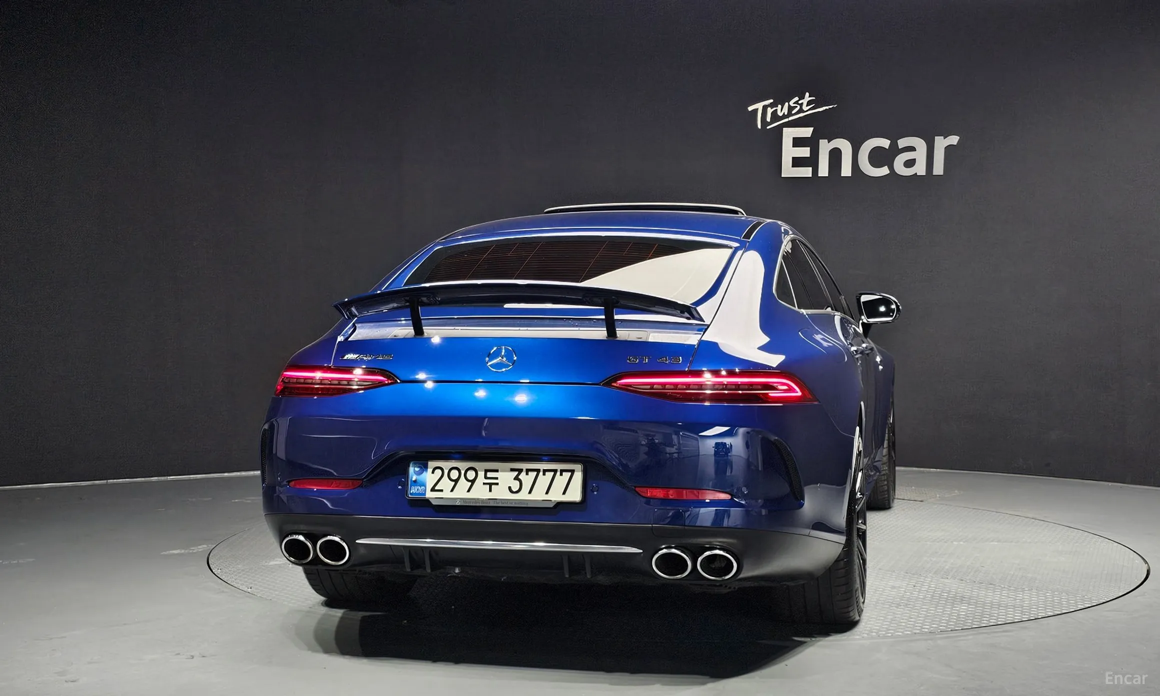 Mercedes Benz AMG GT превью 3