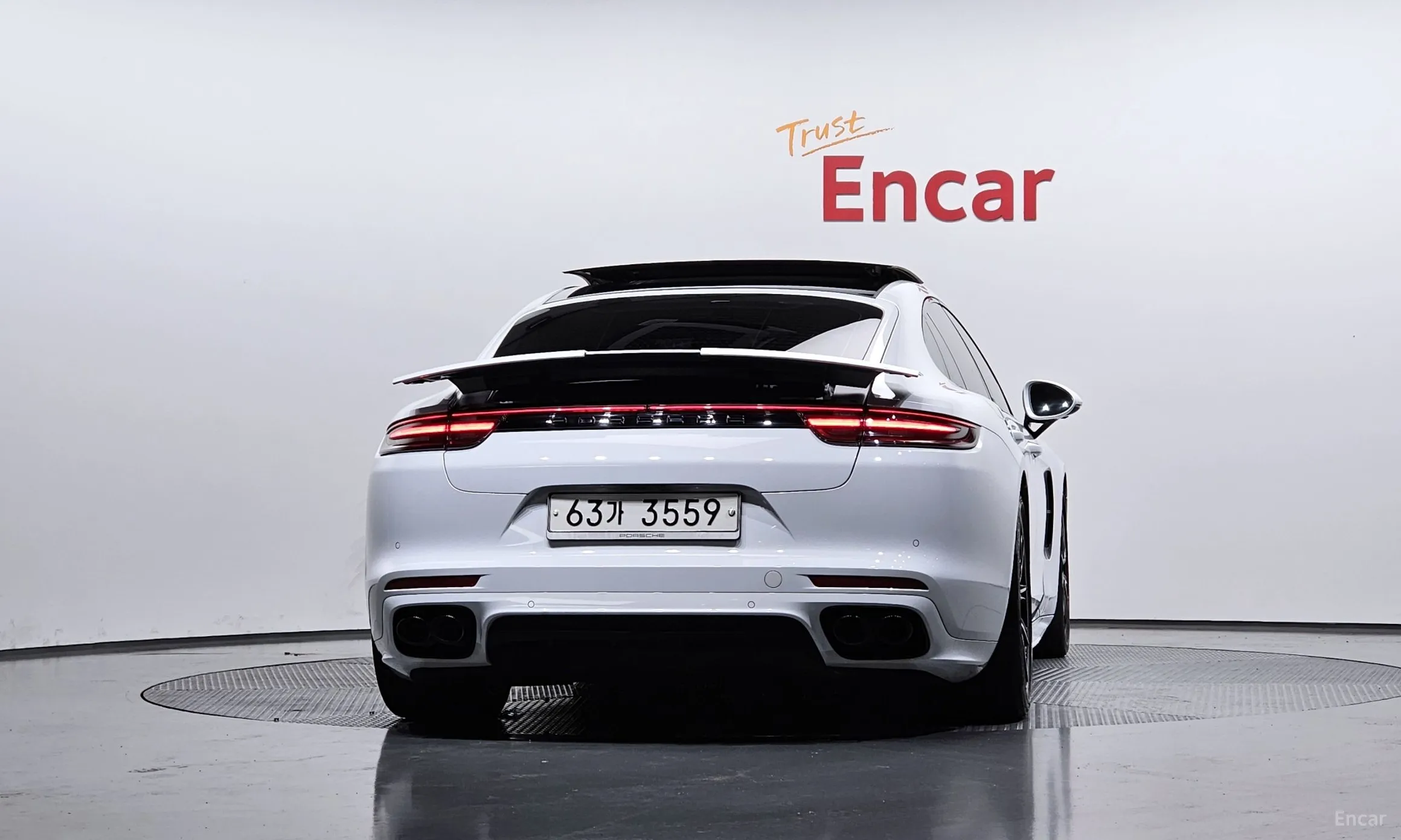Porsche Panamera (971) превью 3