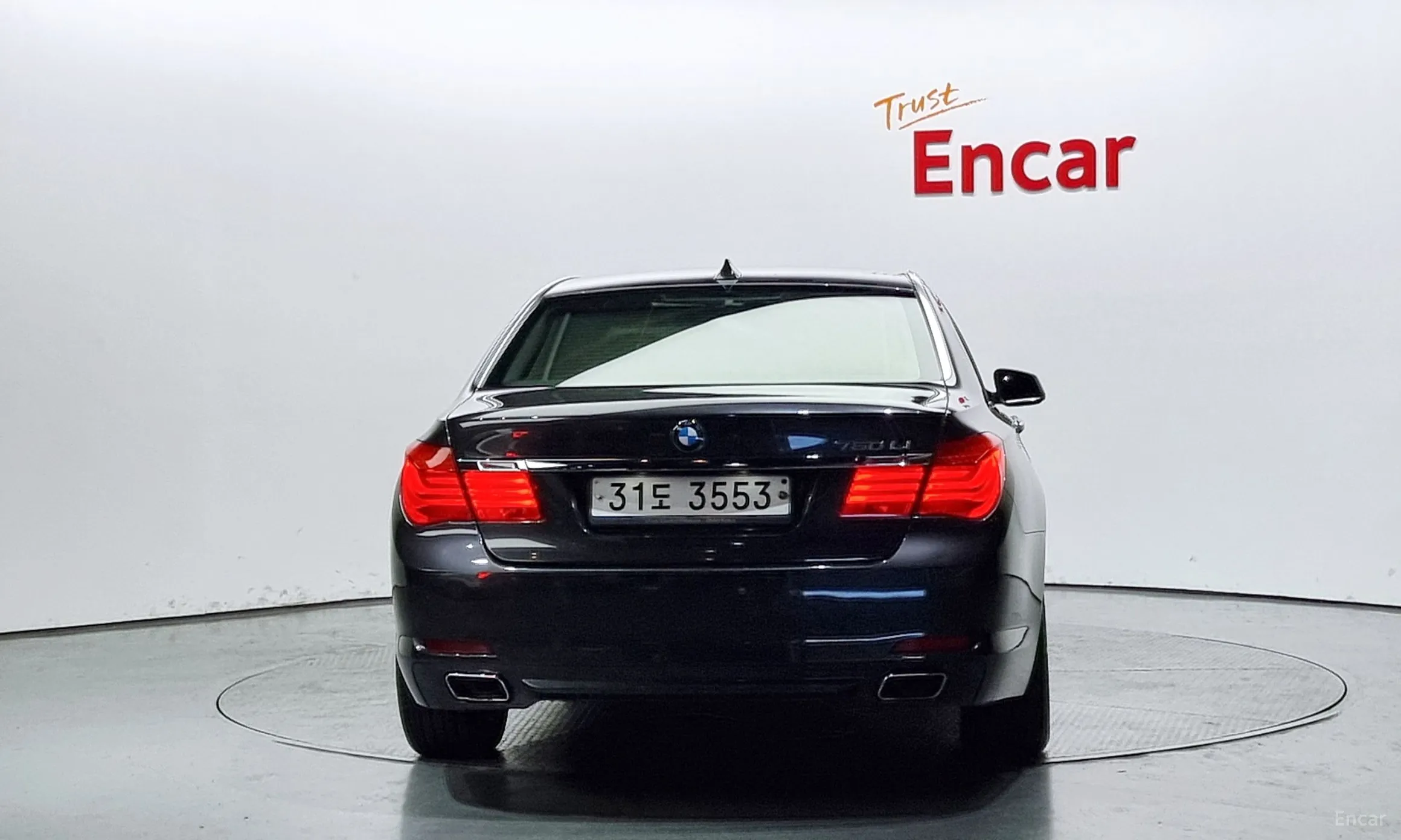 BMW 7 Series (F01) превью 3