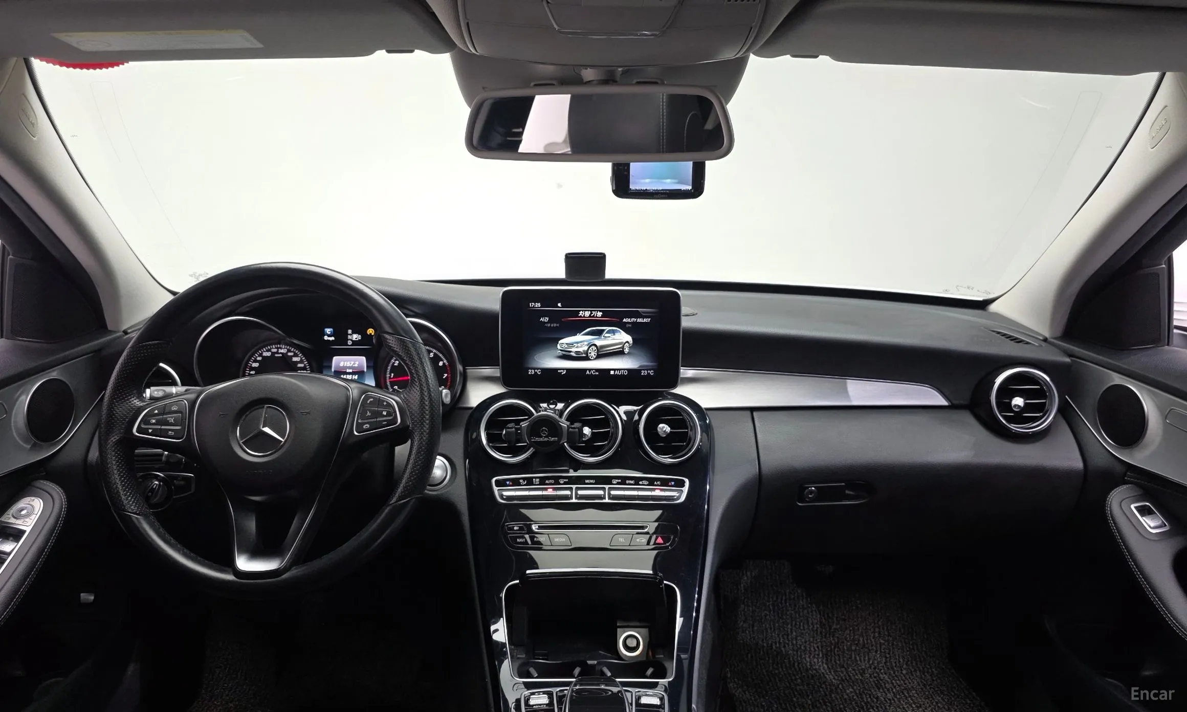 Mercedes Benz C-Class W205 превью 4