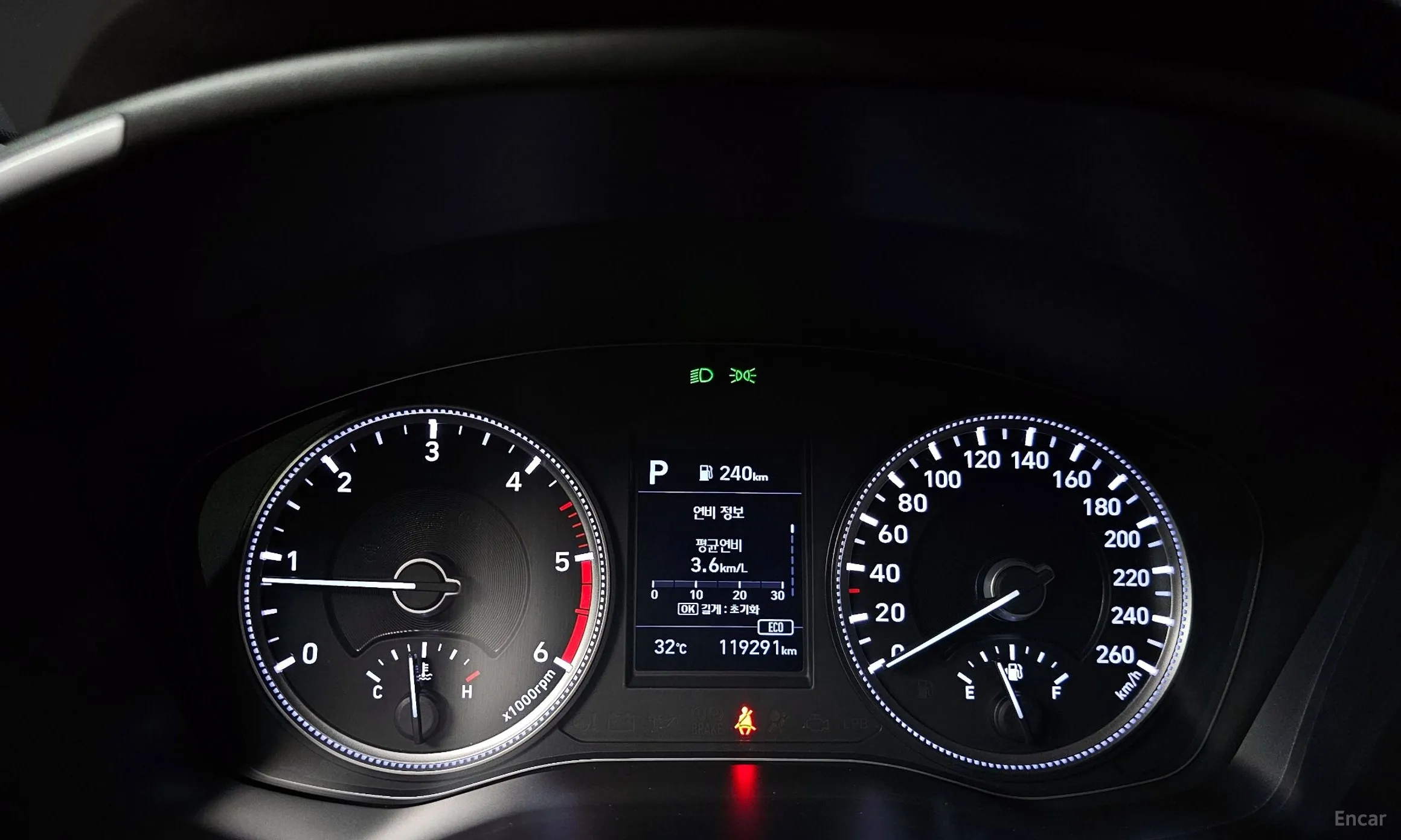 Hyundai Santa Fe TM превью 8