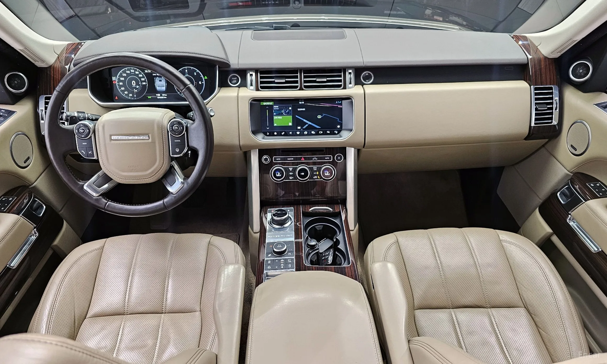 Land Rover Range Rover 4th Generation превью 4