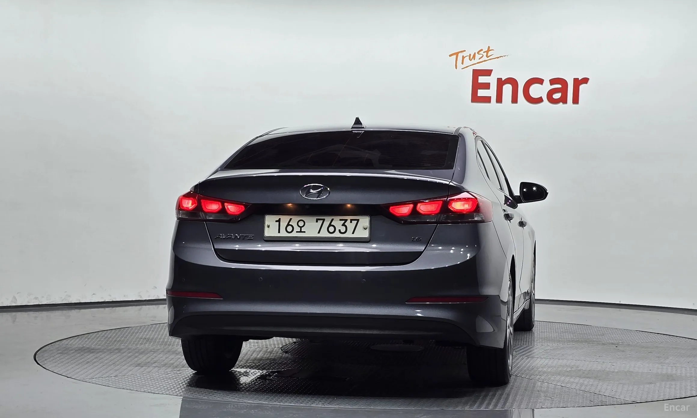 Hyundai Avante AD превью 3
