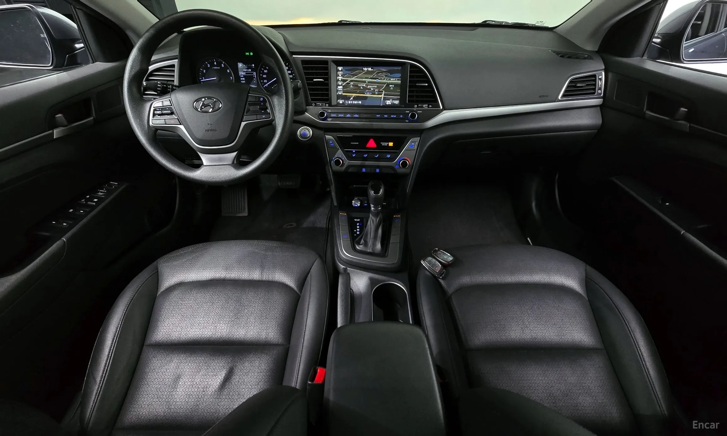 Hyundai Avante AD превью 4