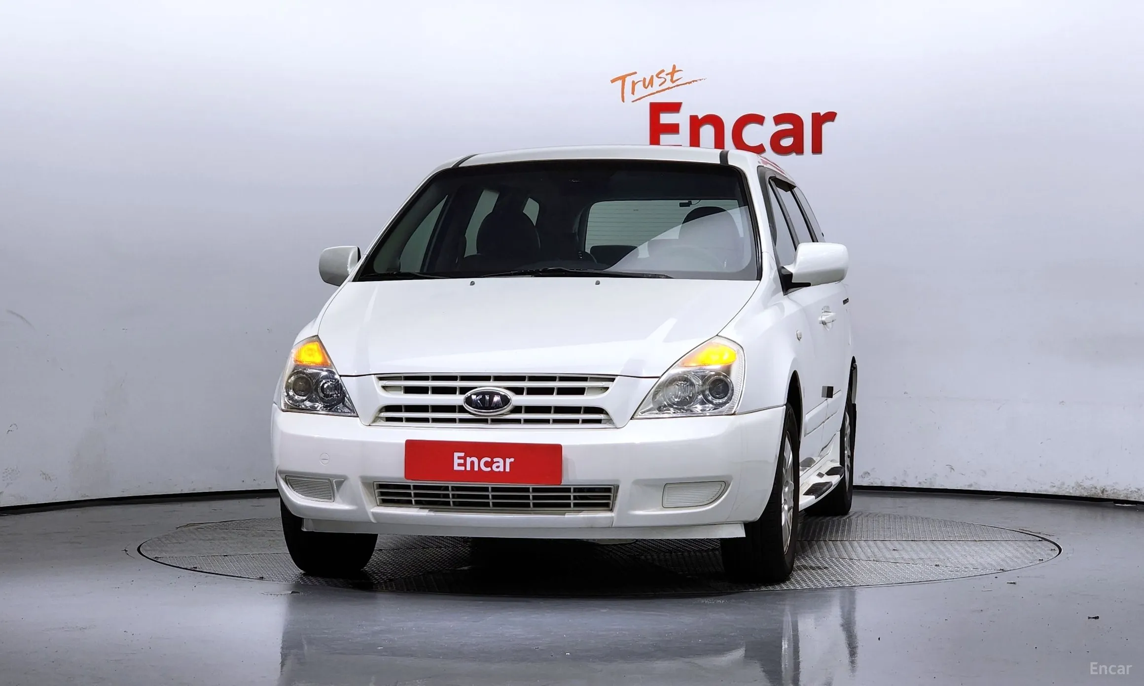 Kia Grand Carnival превью 2