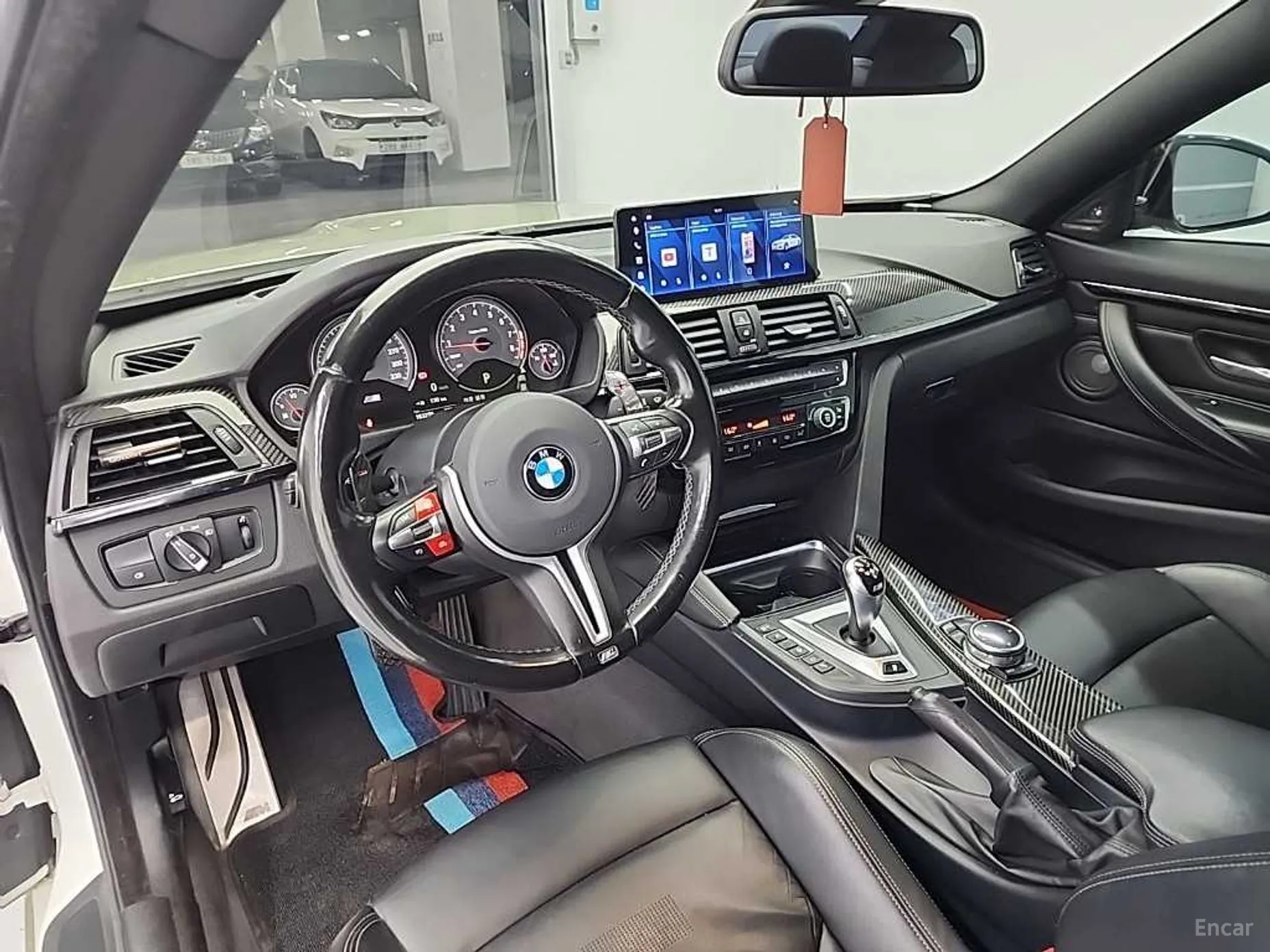 BMW M4 (F82) превью 4