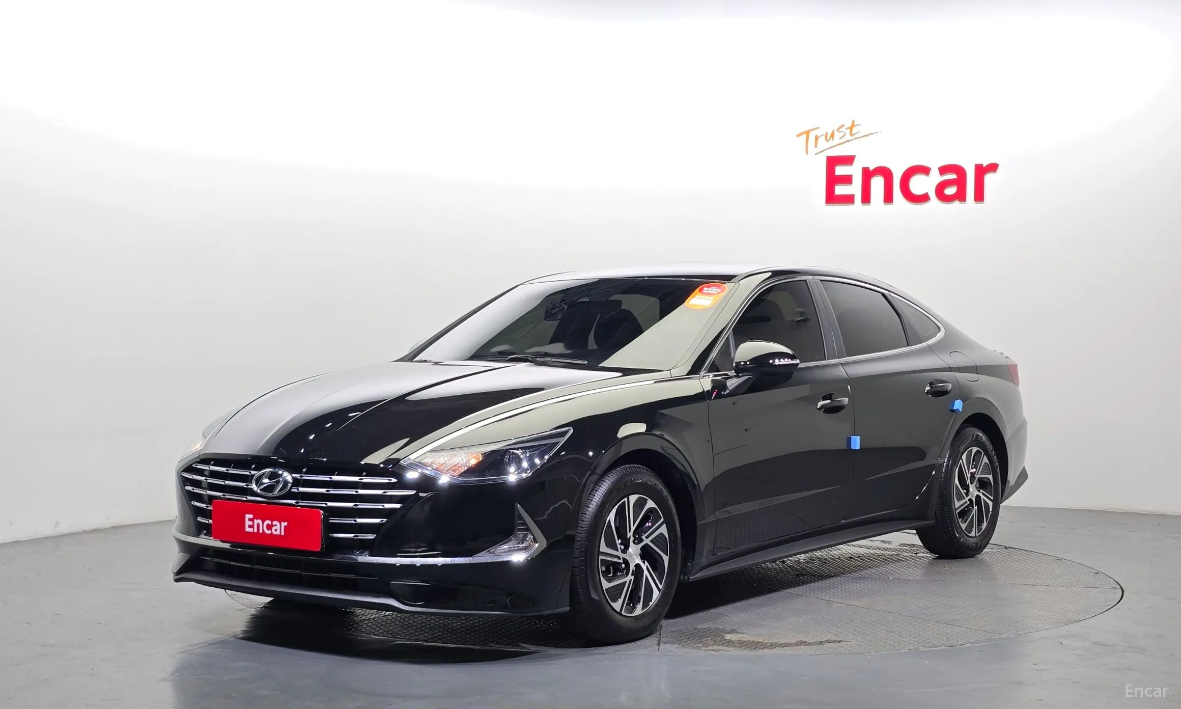 Sonata Hybrid (DN8)