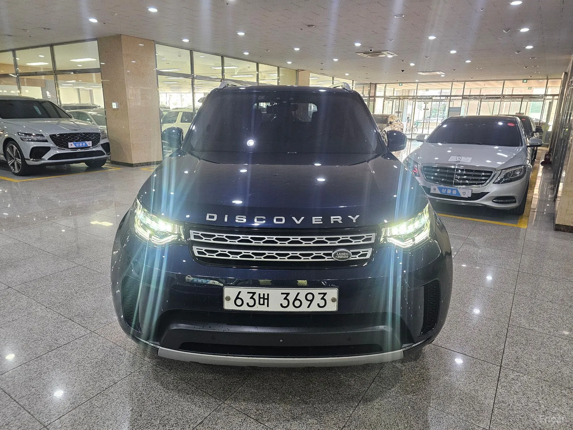 Land Rover Discovery 5 превью 2