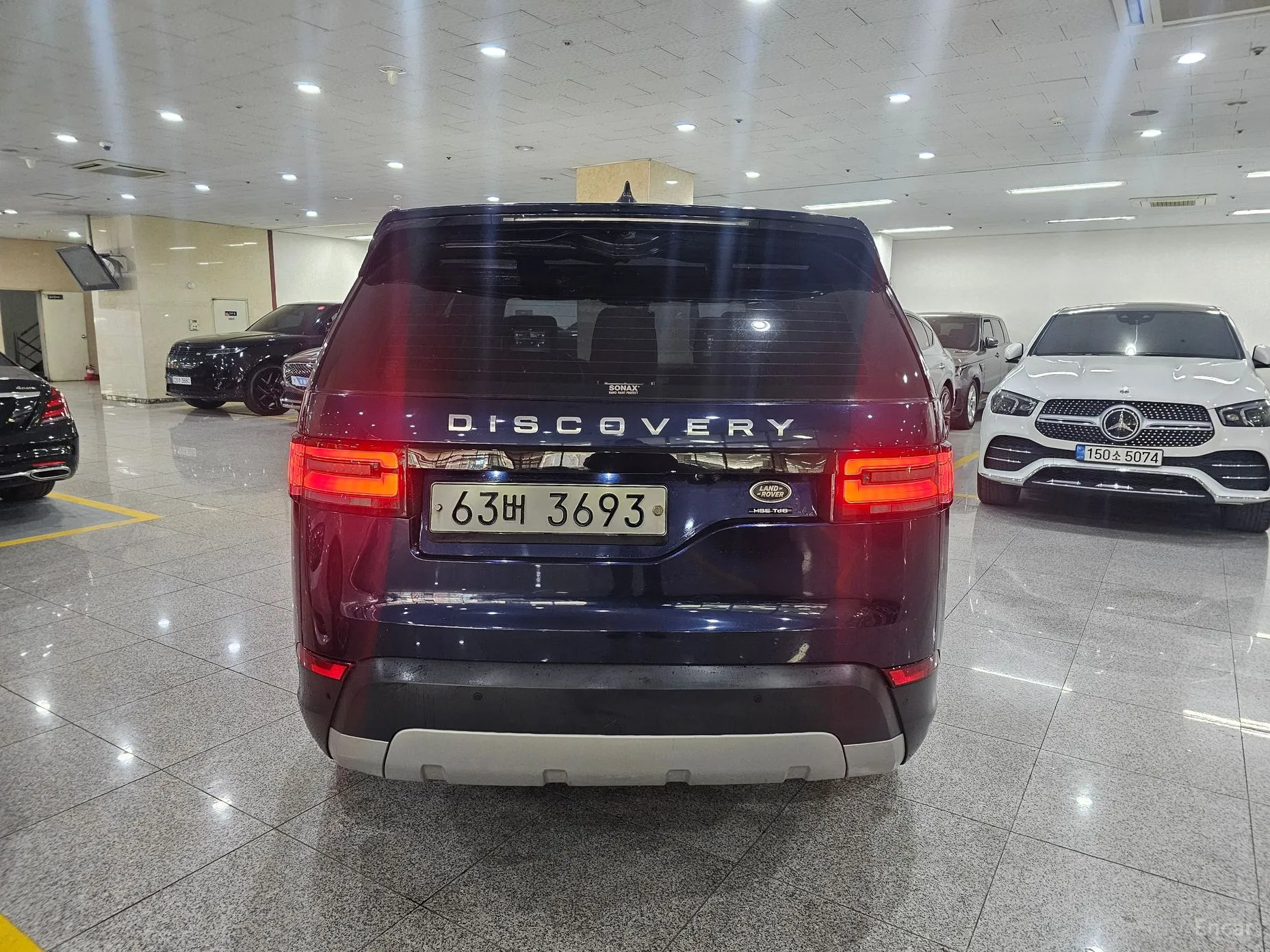 Land Rover Discovery 5 превью 5