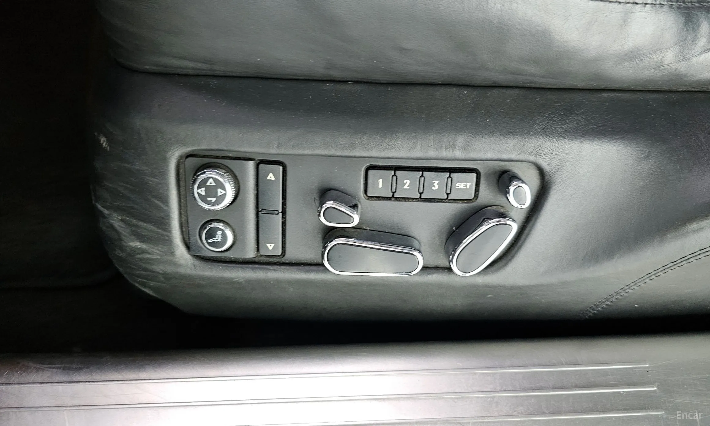 Bentley Flying Spur Gen 1 превью 18