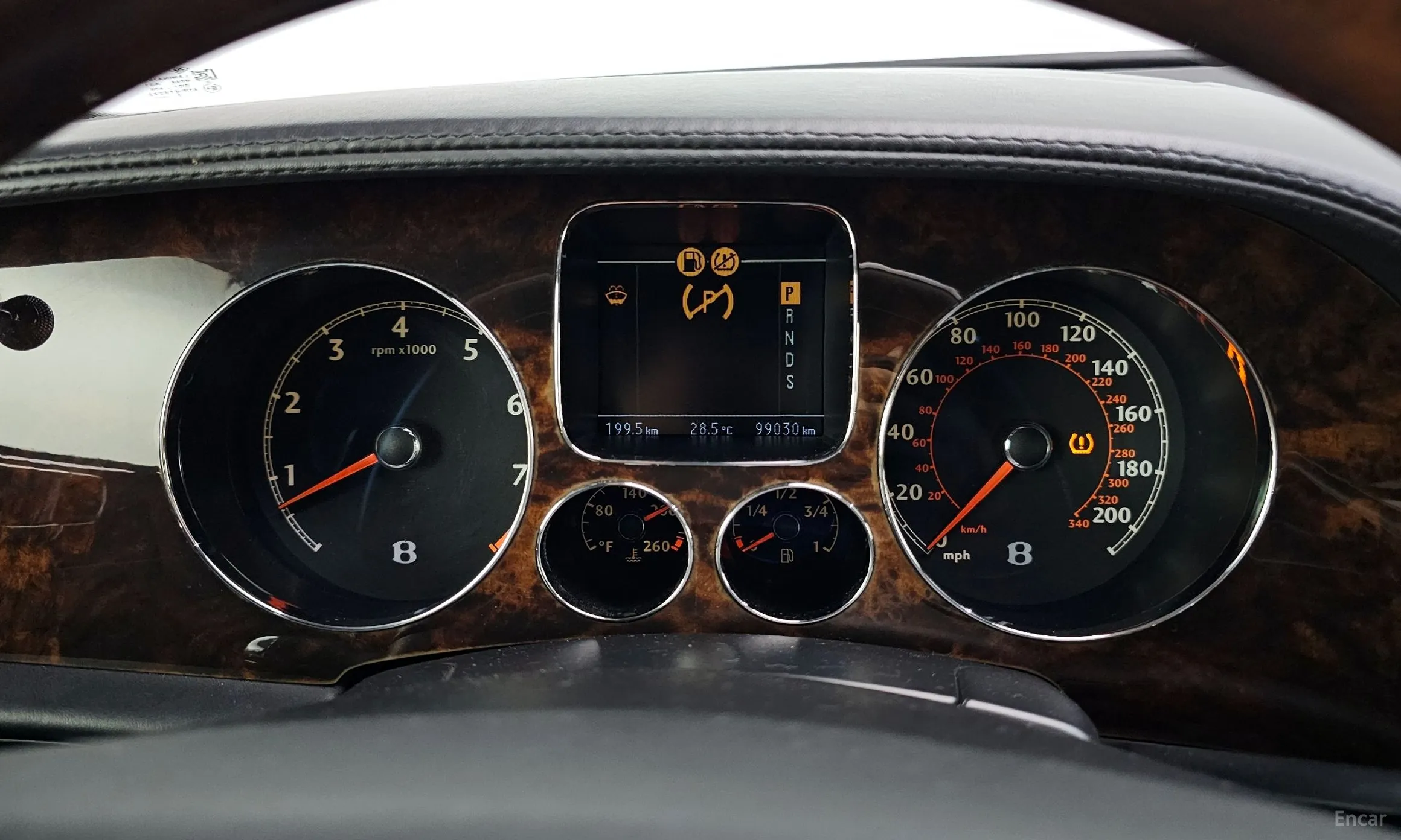 Bentley Flying Spur Gen 1 превью 8