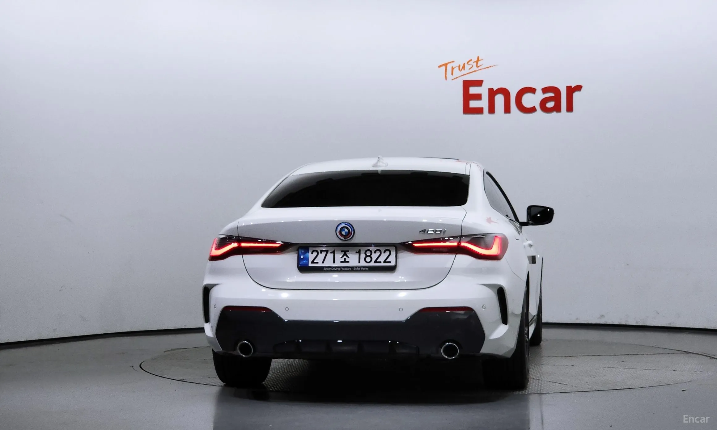 BMW Series 4 (G22) превью 3