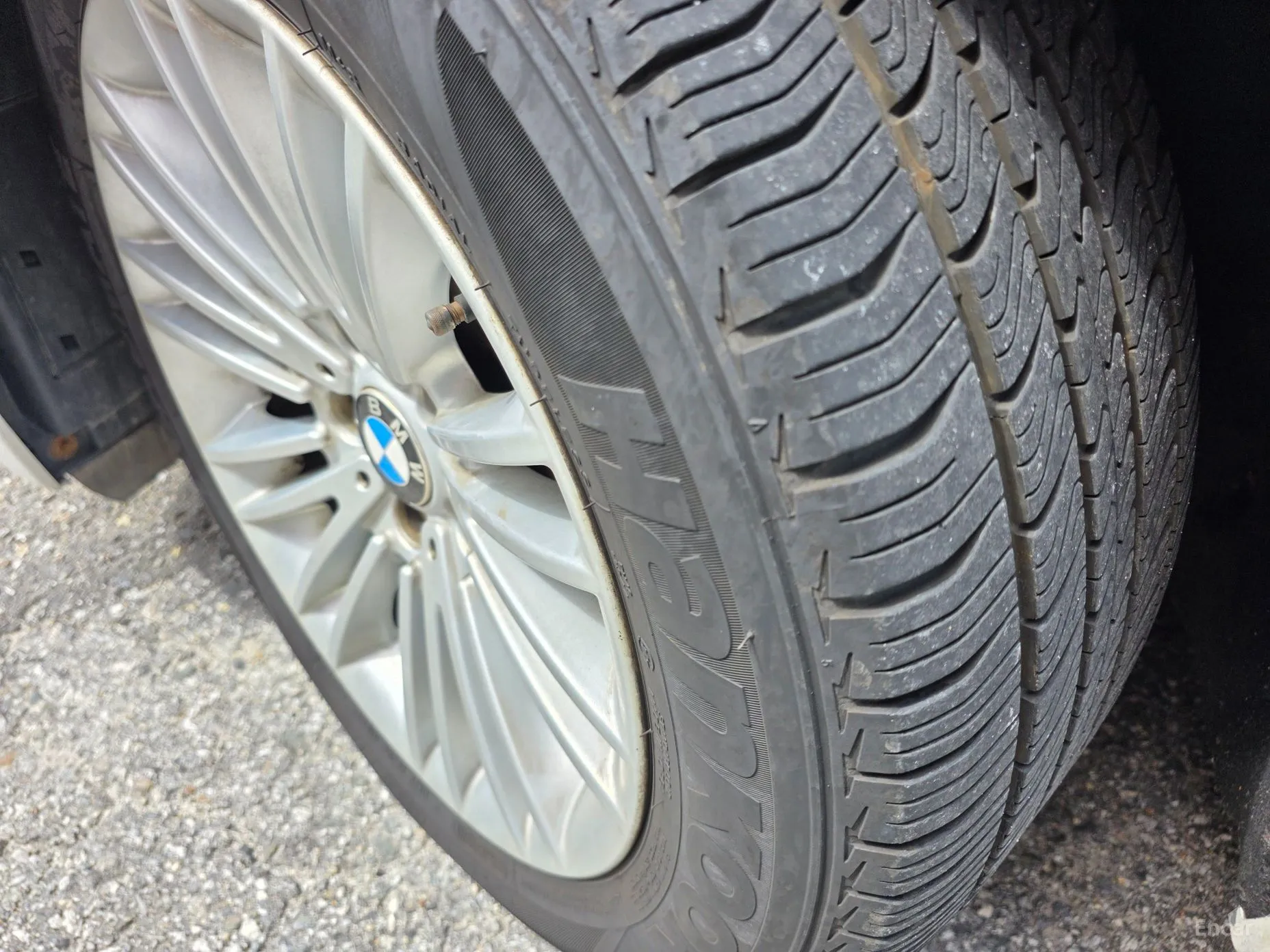 BMW 5 Series (F10) превью 12